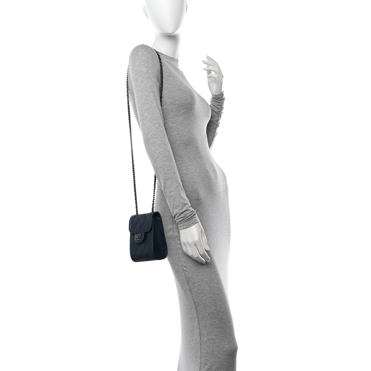 Caviar Quilted Extra Mini Wallet On Chain WOC Blue