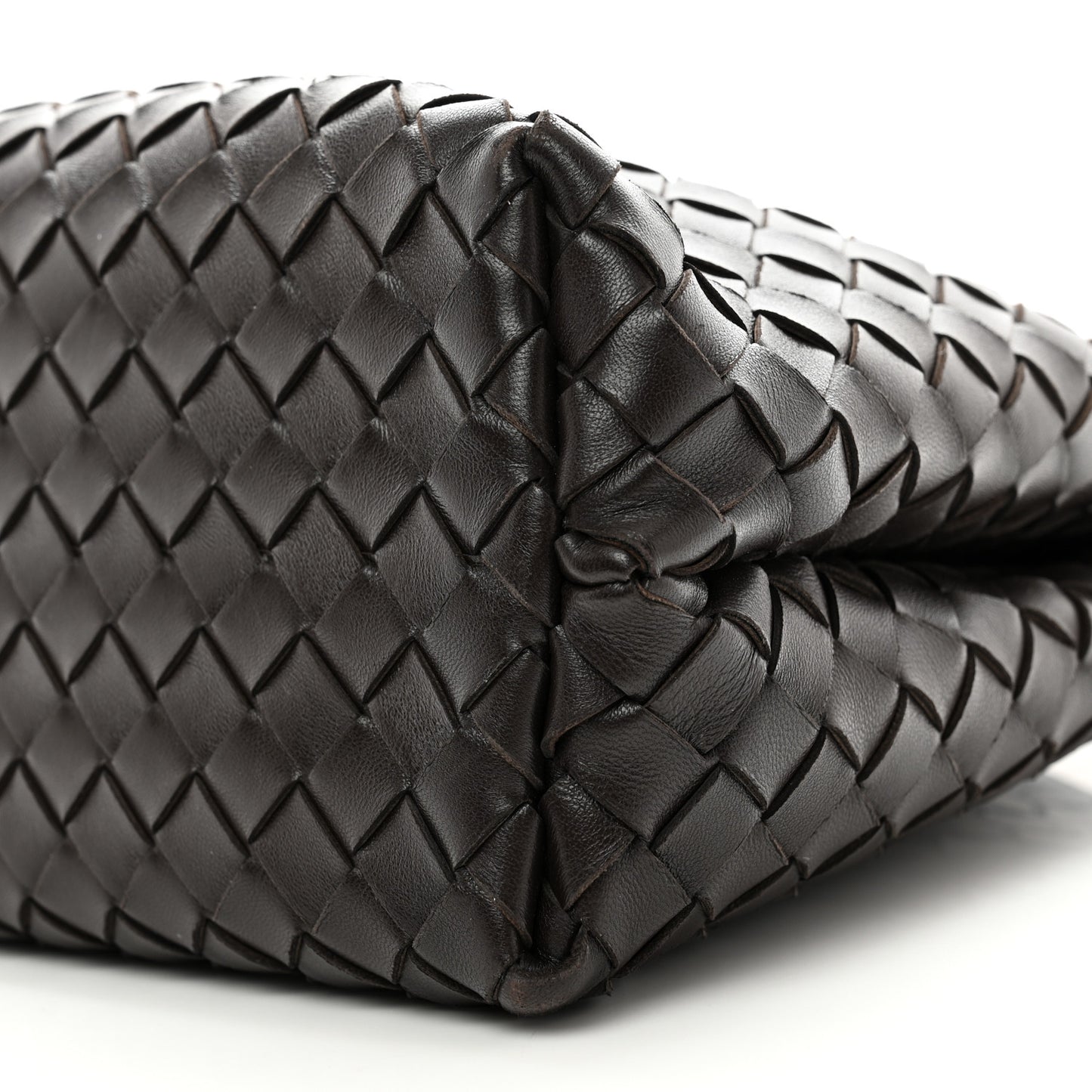 Nappa Intrecciato Medium Andiamo Shoulder Bag Fondant