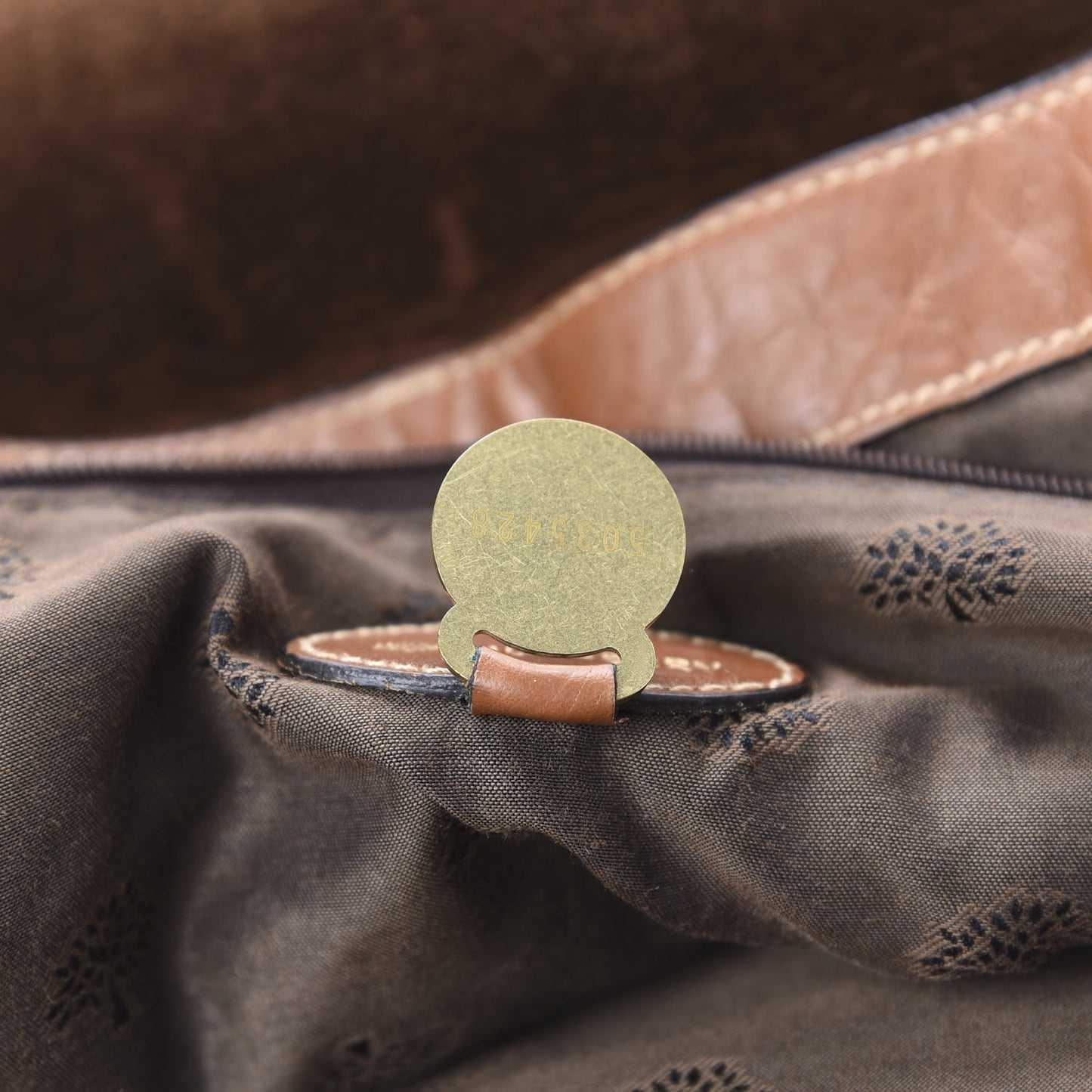 Soft Buffalo Oversized Alexa Oak