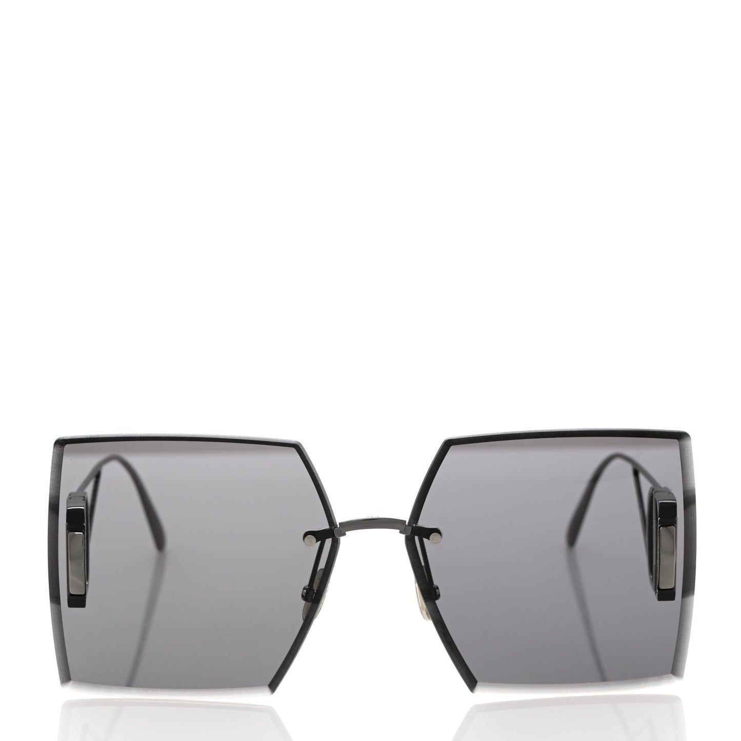 Square 30 Montaigne Sunglasses Shiny Gunmetal Smoke