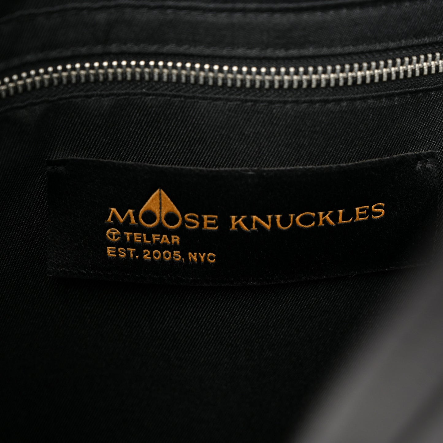 x MOOSE KNUCKLES Nylon Quilted Large Shopping Bag Black