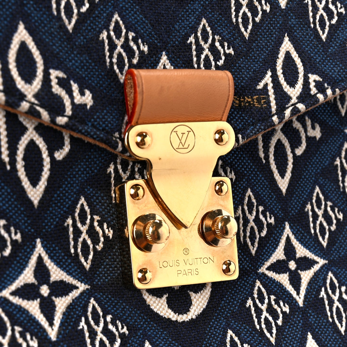 Jacquard Since 1854 Pochette Metis Blue