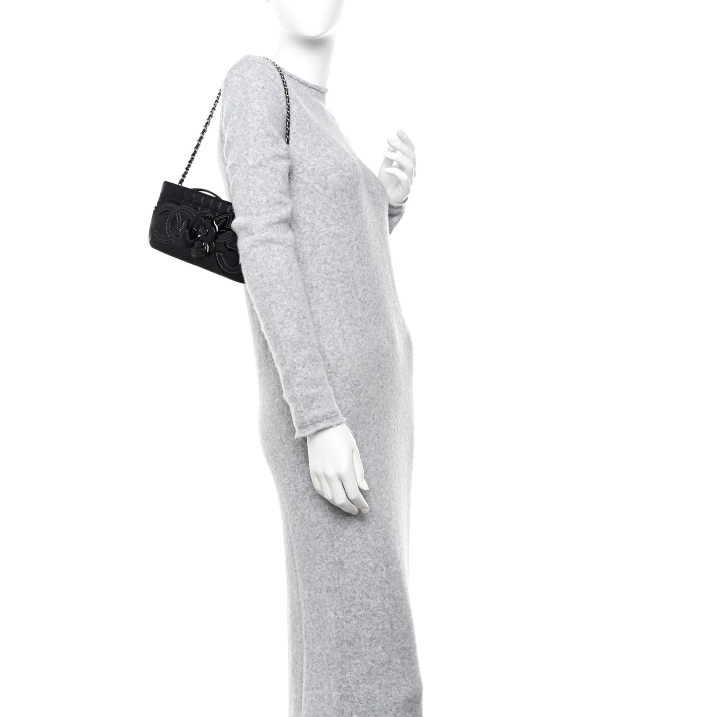 Lambskin Camellia No. 5 Chain Pouch Black