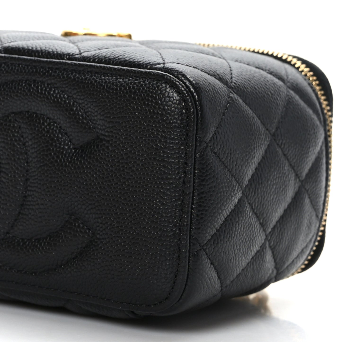 Caviar Quilted Sweetheart Vanity Case Black