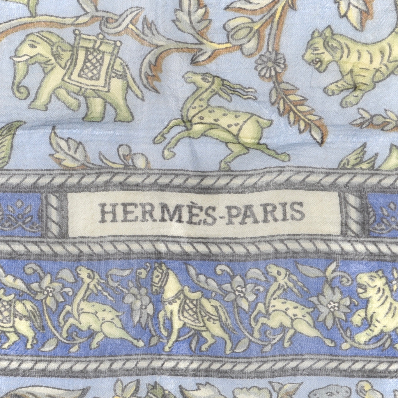 Silk Mousseline Chasse En Inde Scarf 90