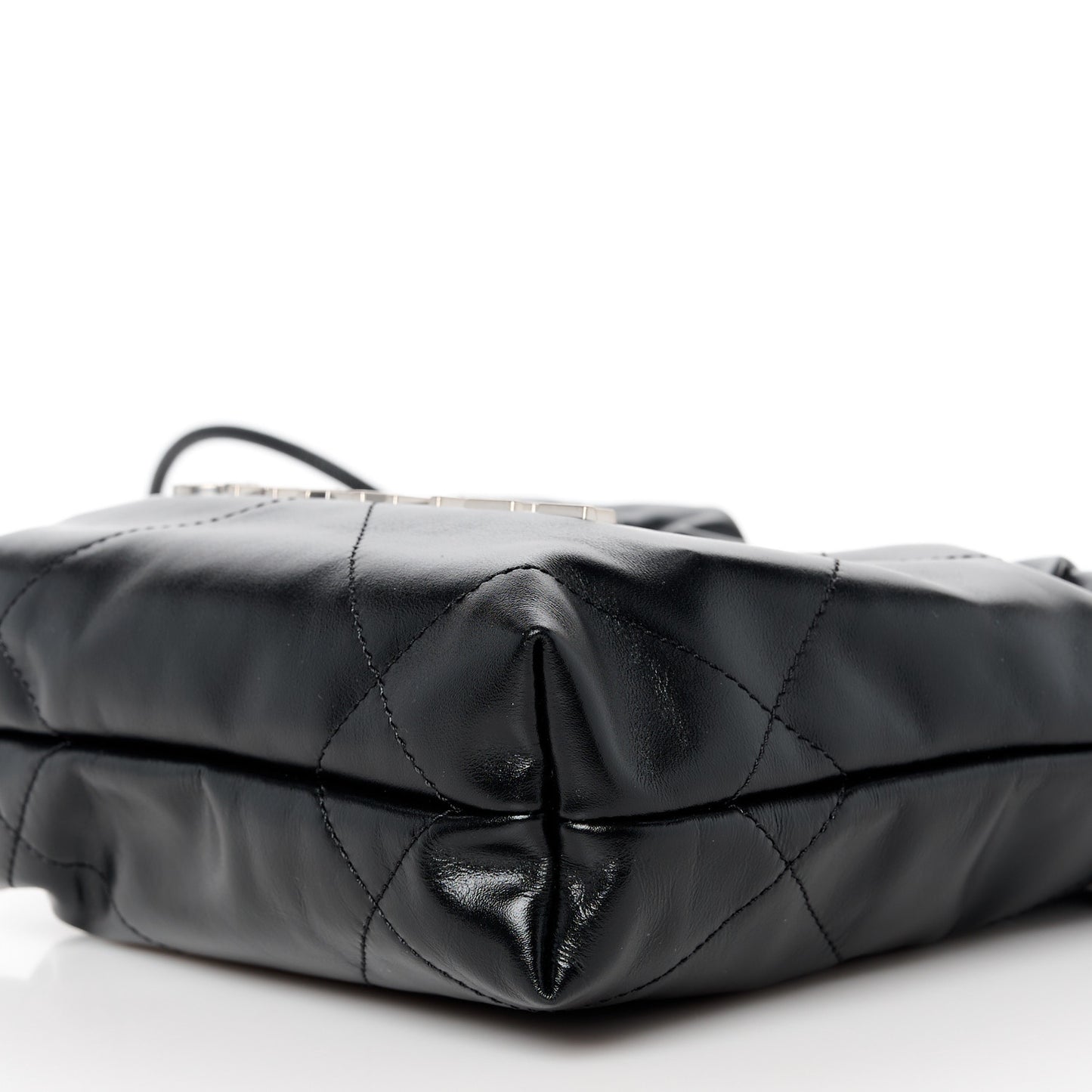 Shiny Calfskin Quilted Mini Chanel 22 Black
