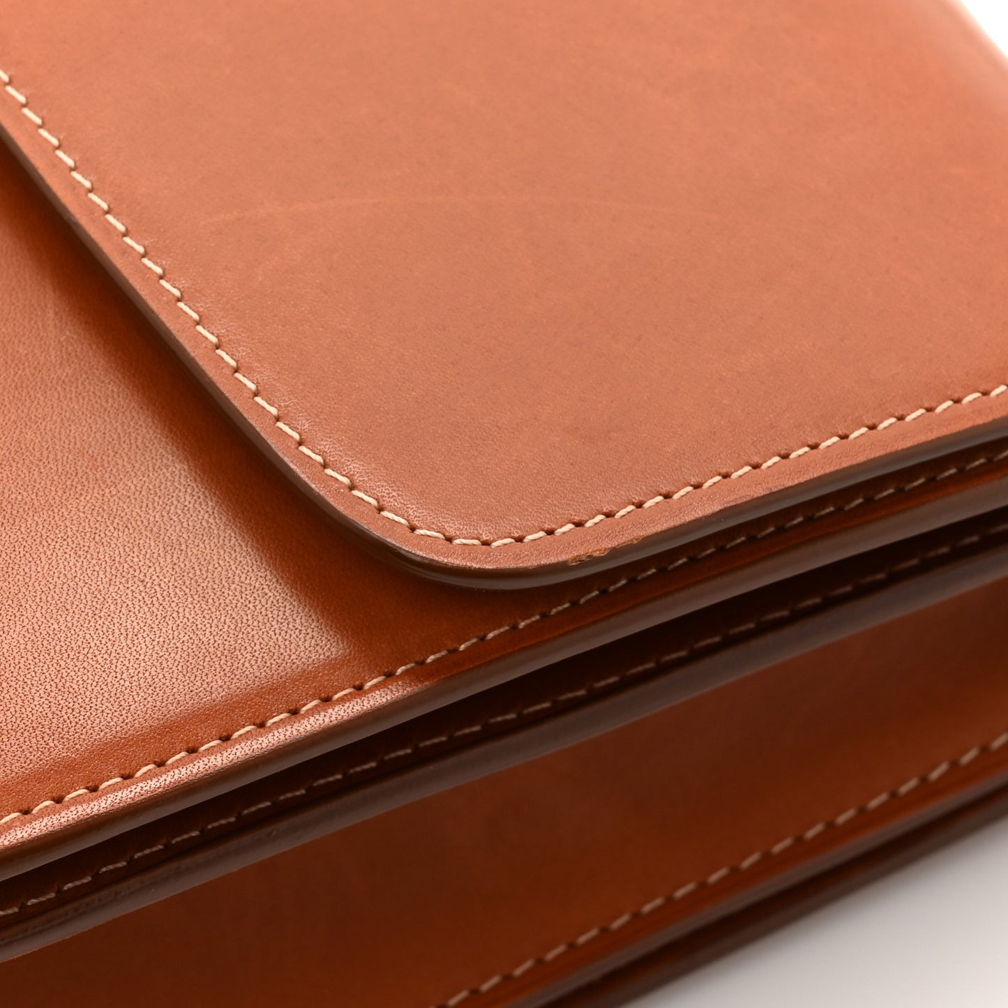 Natural Calfskin Medium Classic Box Flap Bag Tan