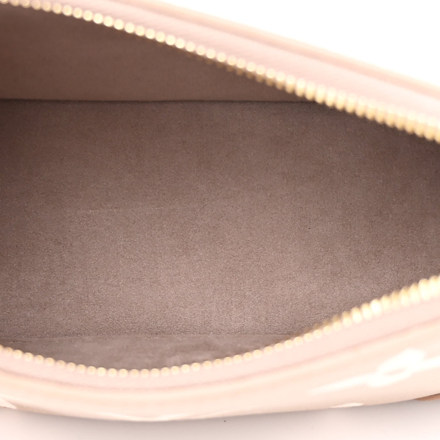Louis Vuitton Empreinte Monogram Giant Boulogne NM Dove Cream 5 of 10