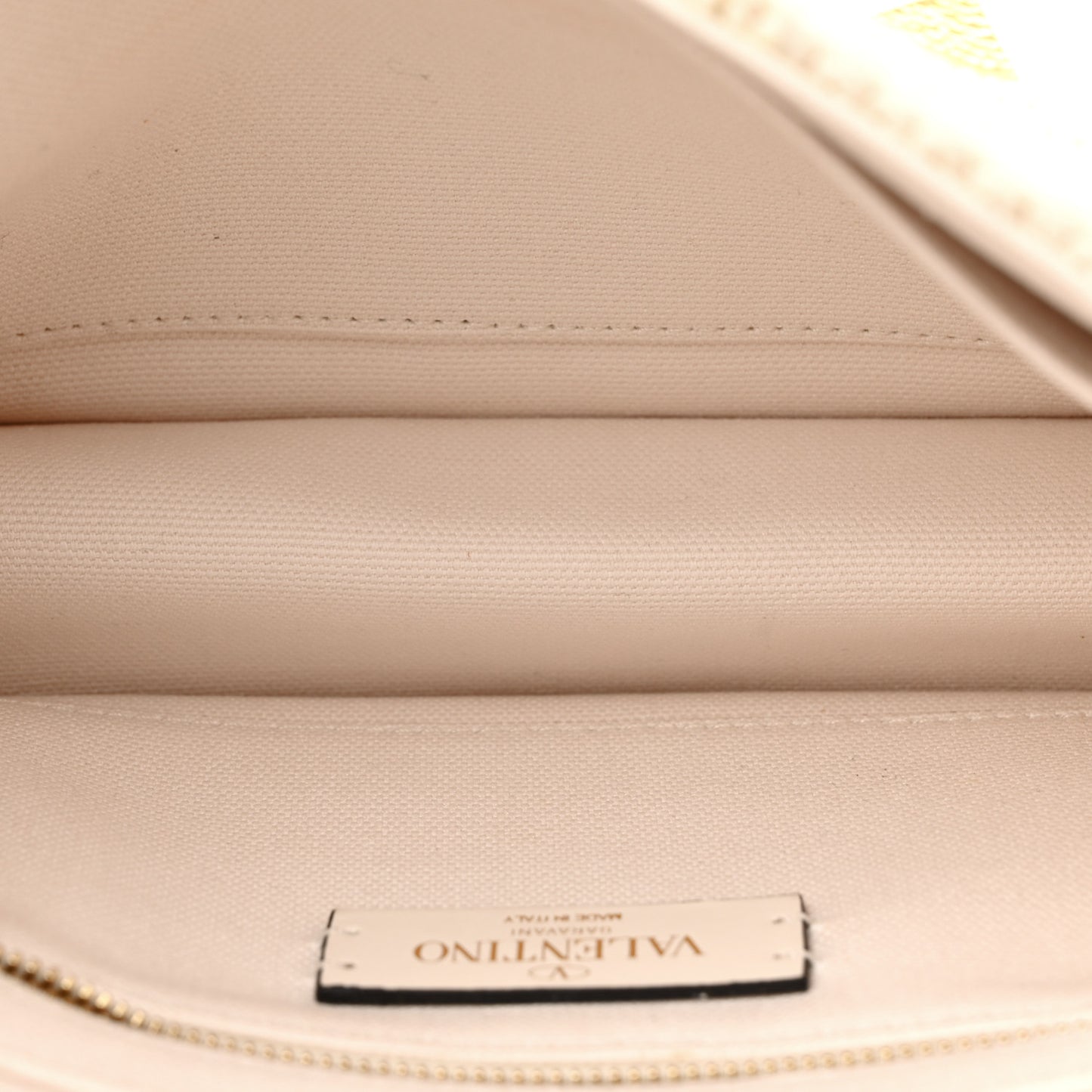 Knit Medium Roman Stud Shoulder Bag Ecru