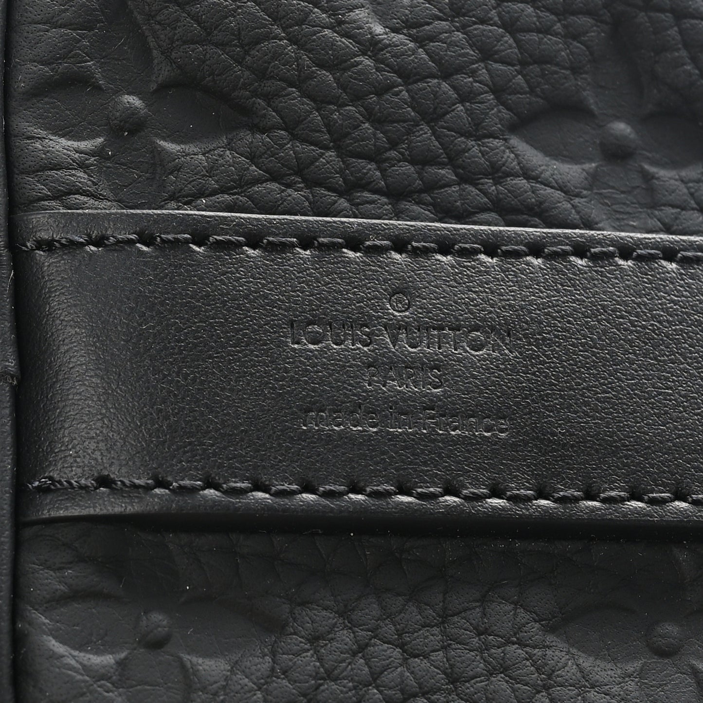 Monogram Taurillon Keepall Bandouliere 25 Black