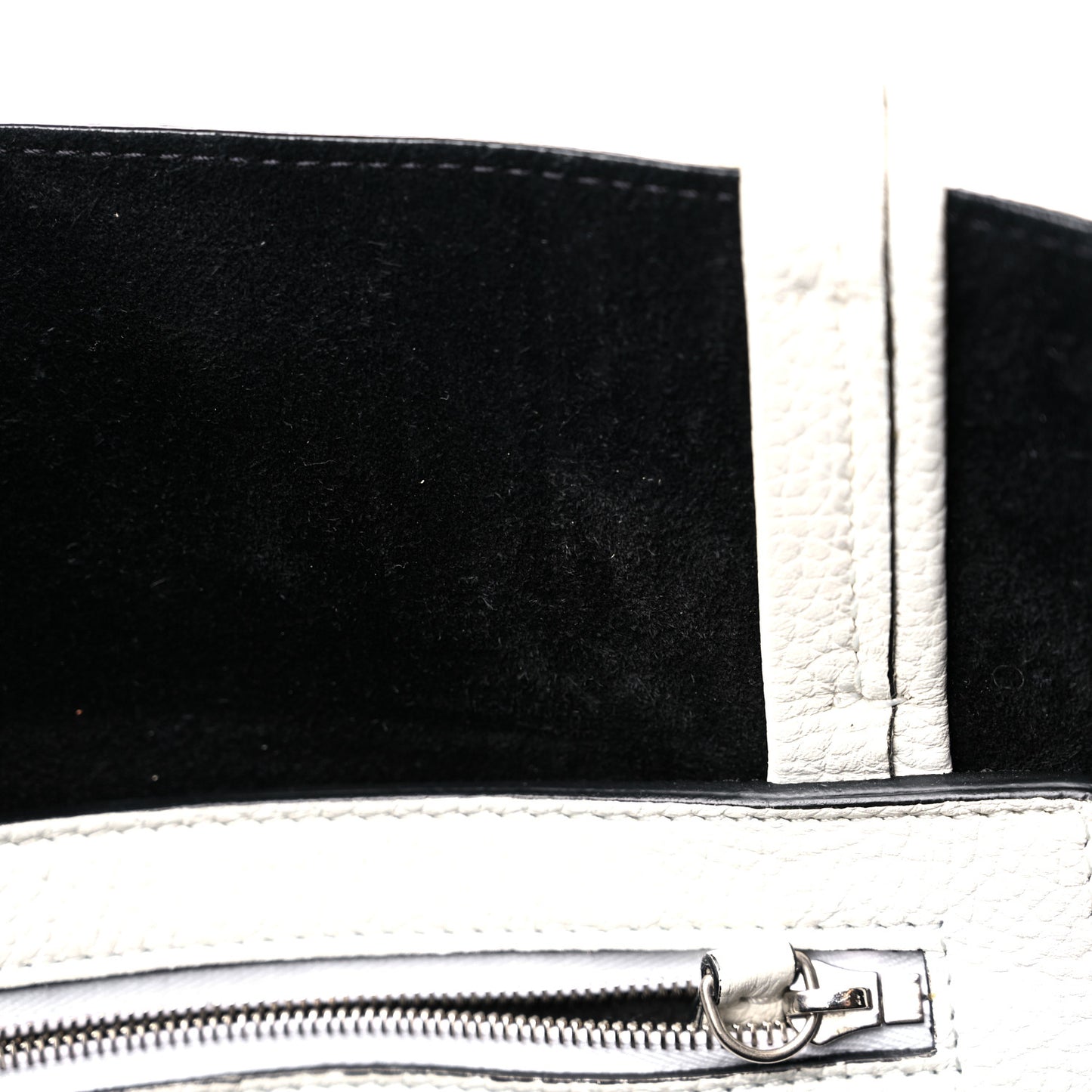 Grained Calfskin Medium Horizontal Cabas Phantom White