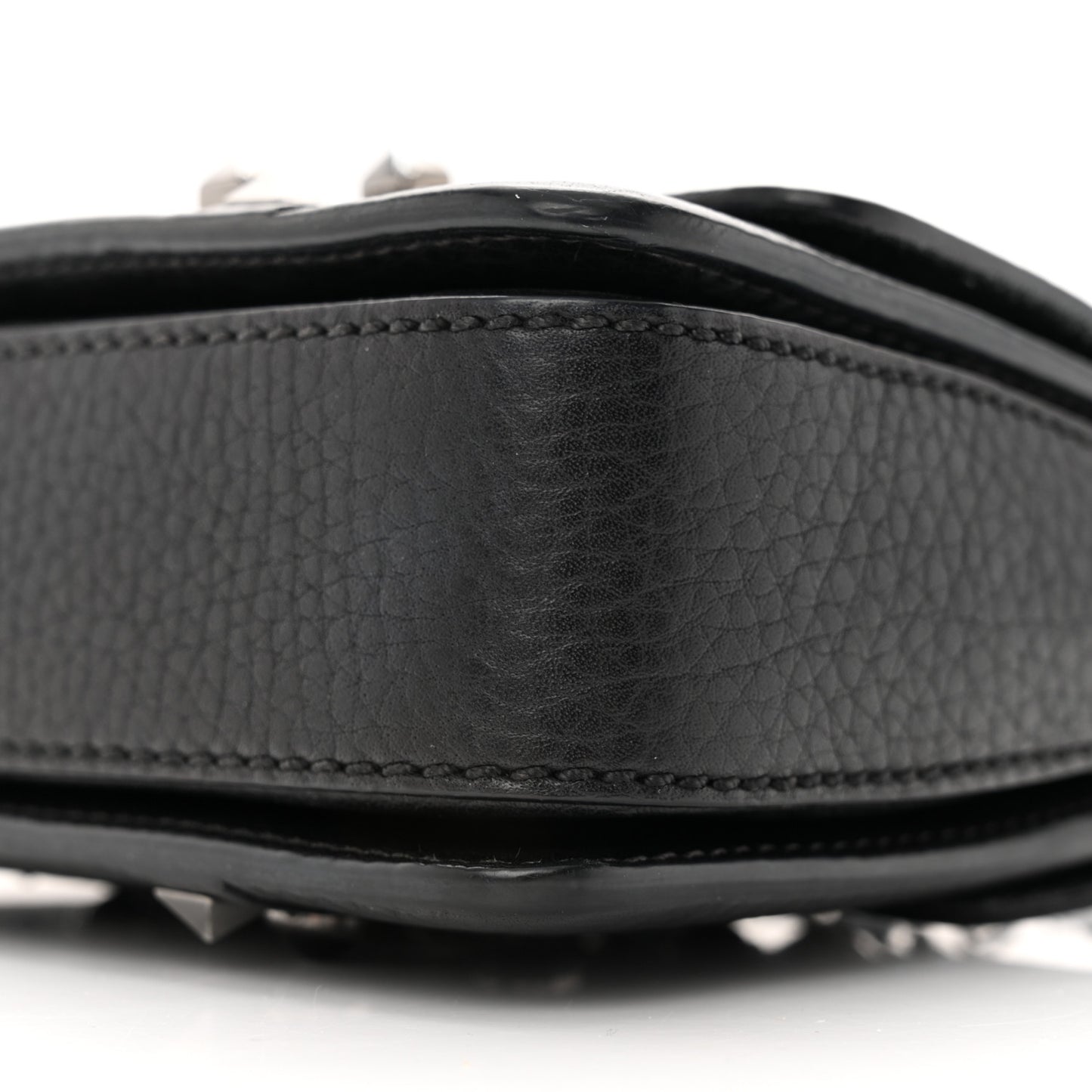 Grained Calfskin Onyx Micro B-Rockstud Rolling Flap Black