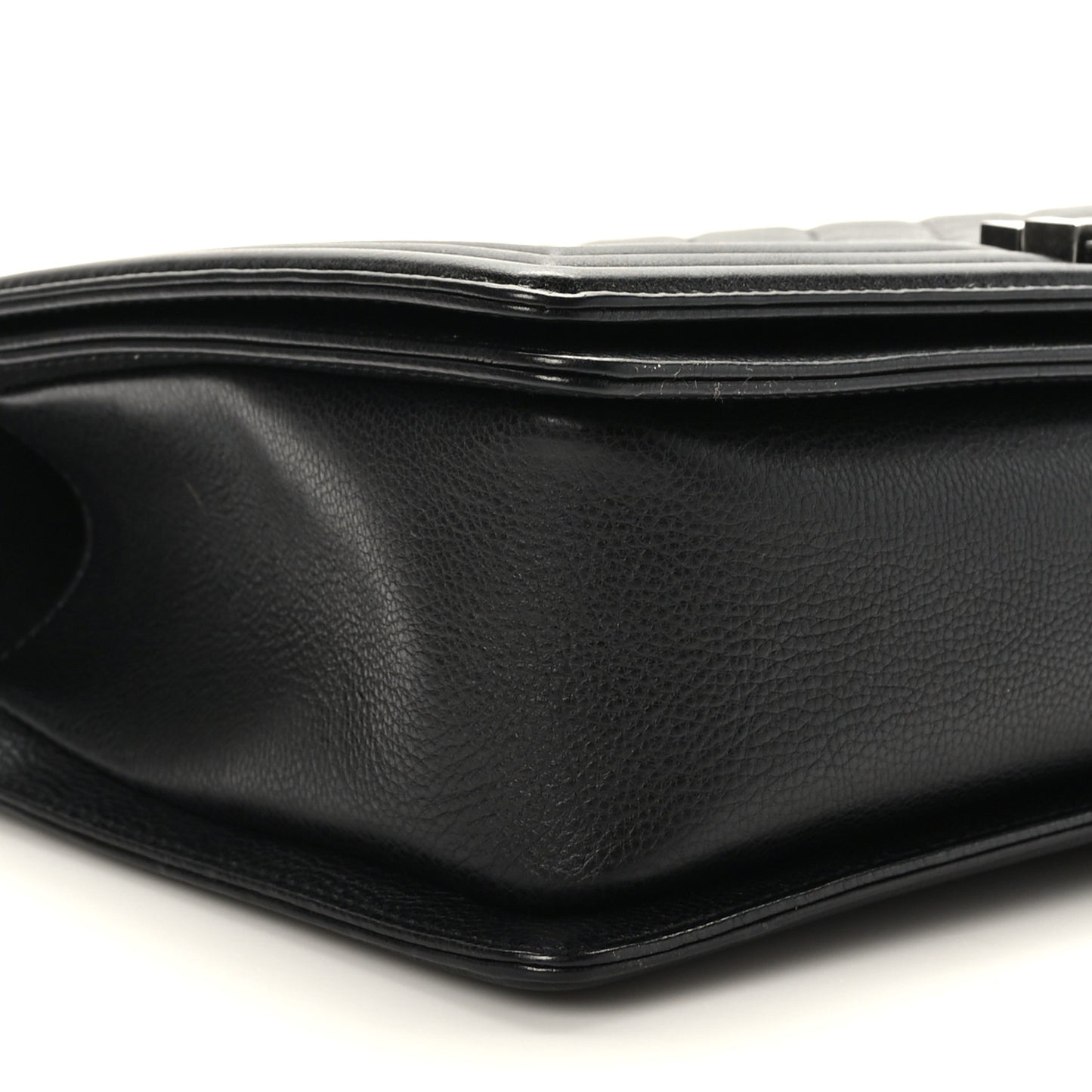 Caviar Quilted New Medium Boy Flap Black