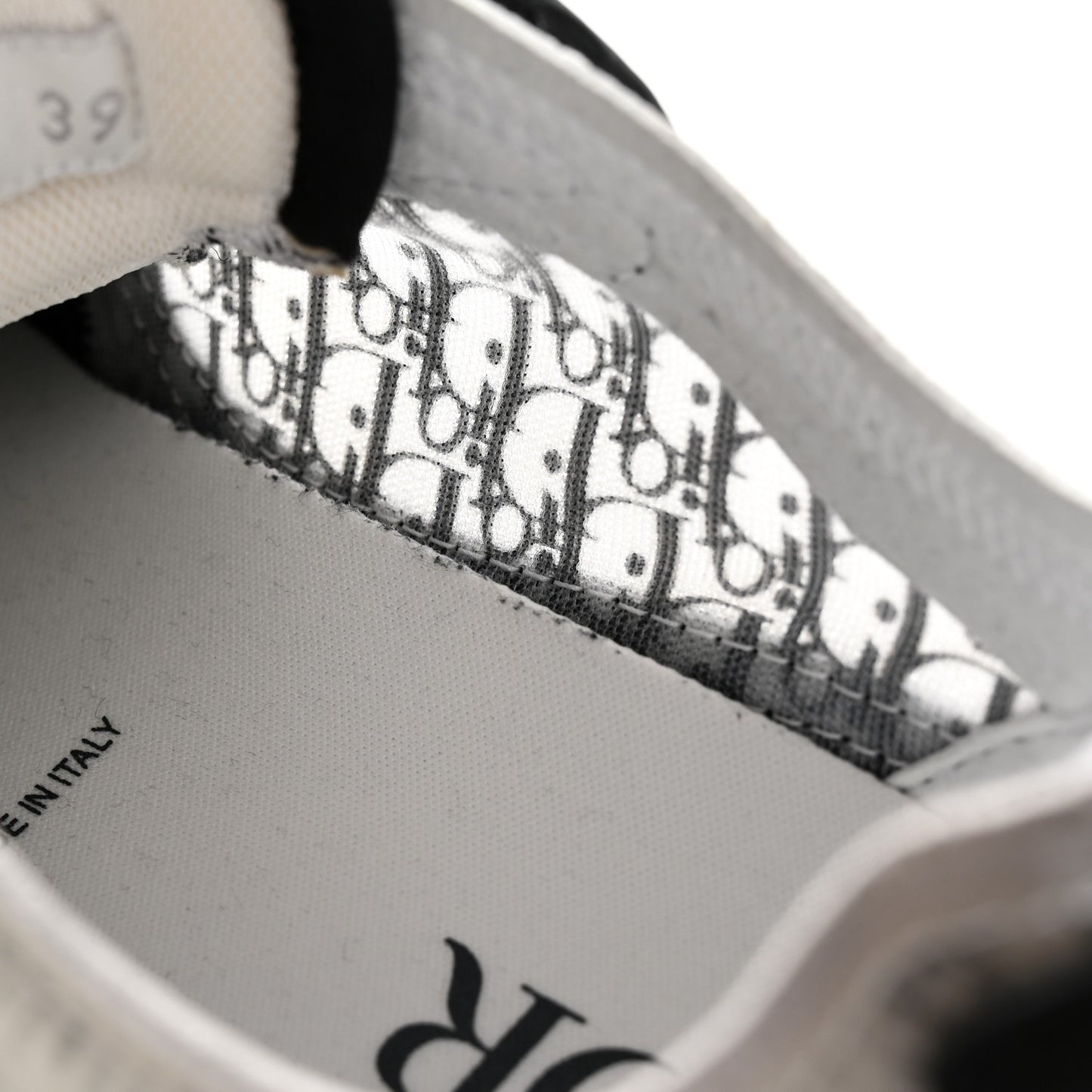 Smooth Calfskin Technical Mesh Oblique Womens B25 Runner Sneakers 39 Black Grey