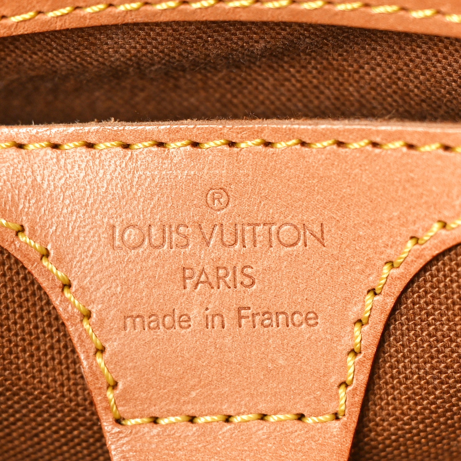 Louis Vuitton Monogram Ellipse MM 6 of 10