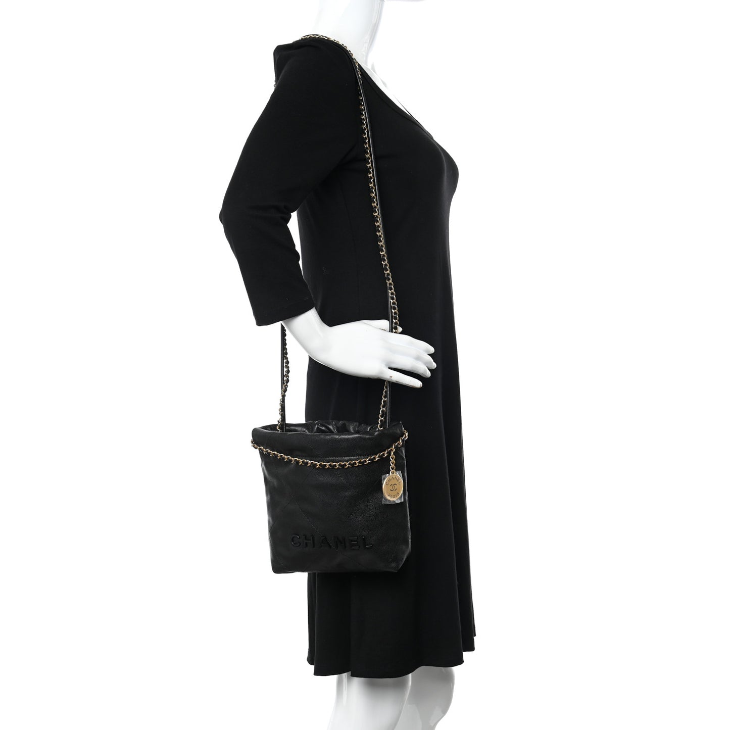 Shiny Caviar Quilted Monochrome Mini Chanel 22 Black