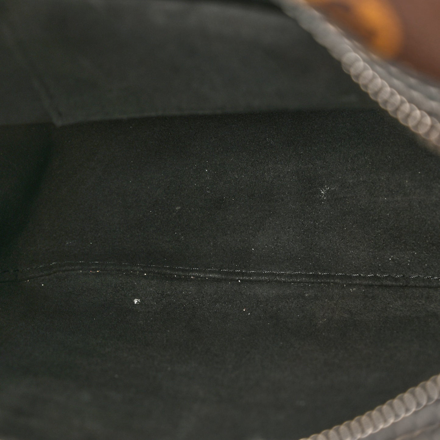 Calfskin Monogram LV Airline Boite Chapeau Souple White