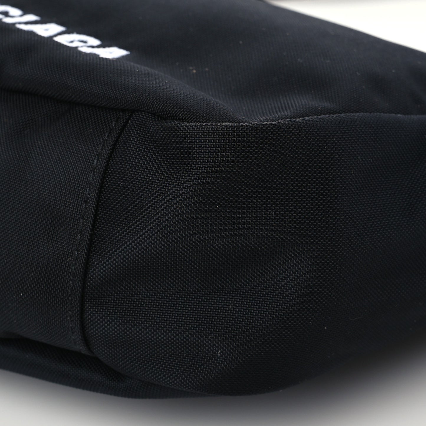 Recycled Sport Nylon Logo Embroidered Wheel Sling Bag Black White