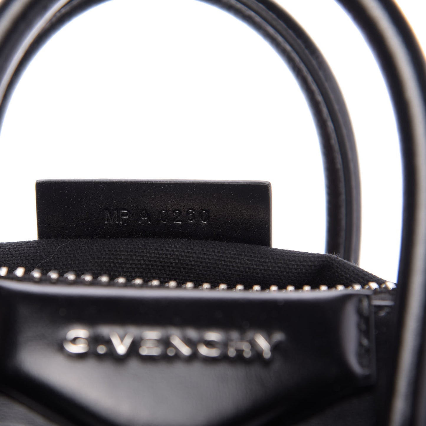 Shiny Lord Calfskin Mini Antigona Black