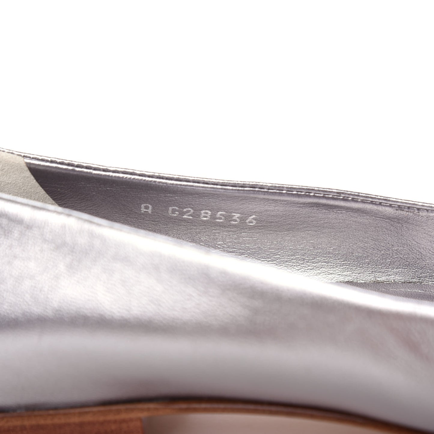 Metallic Lambskin Crystal Cap Toe CC Ballerina Flats 39 Silver Gold