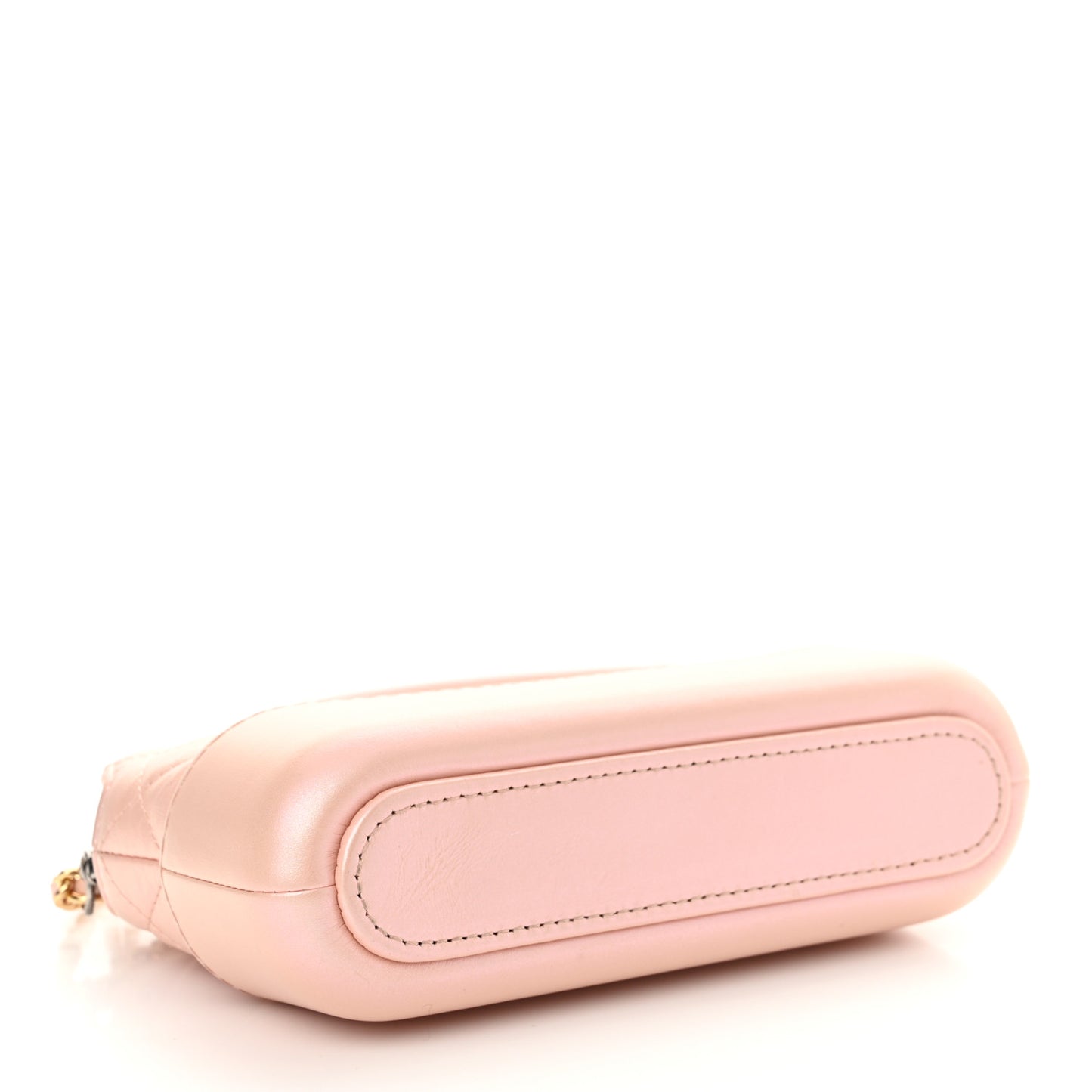Iridescent Lambskin Calfskin Quilted Small Gabrielle Clutch With Chain Light Pink