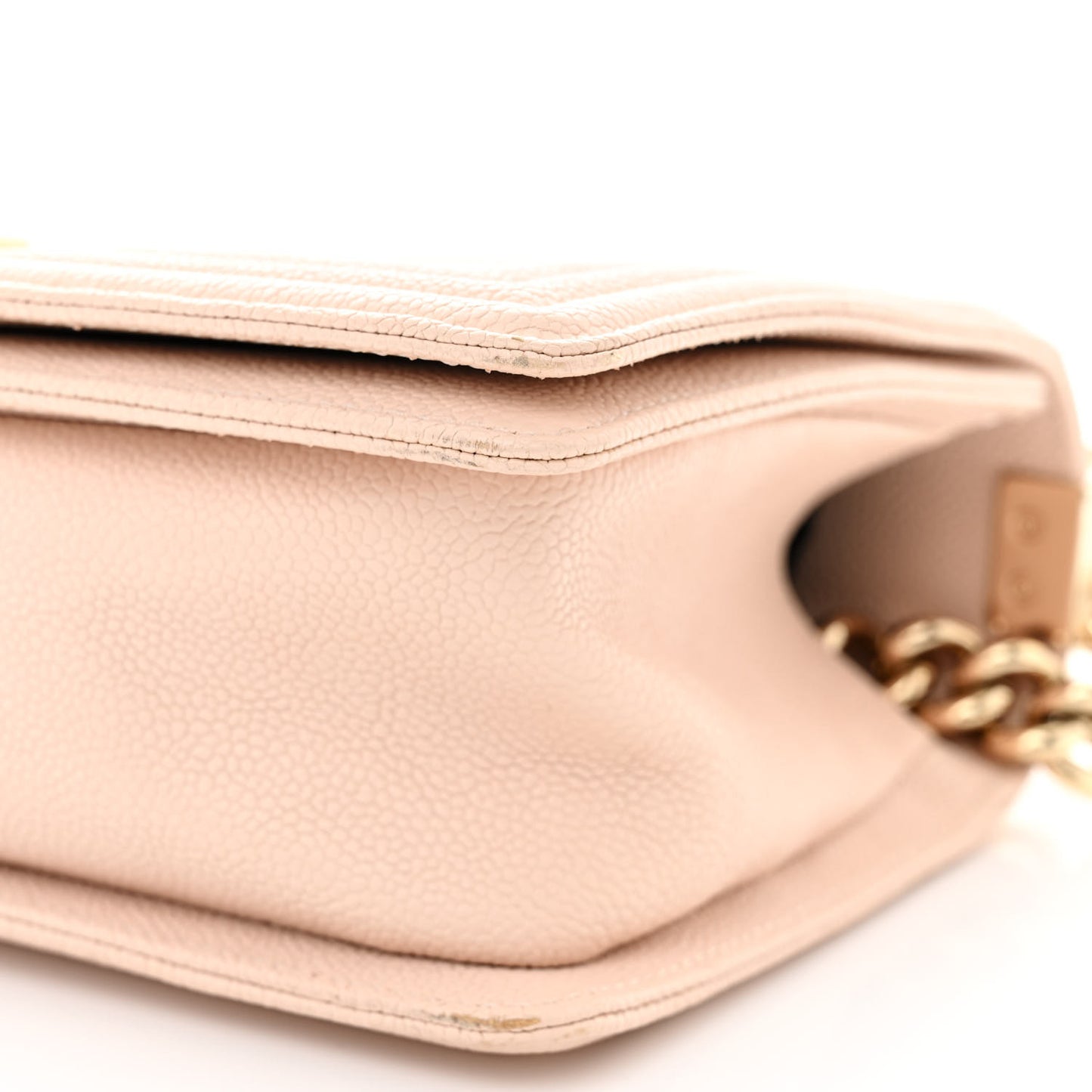 Caviar Chevron Quilted Medium Boy Flap Light Pink