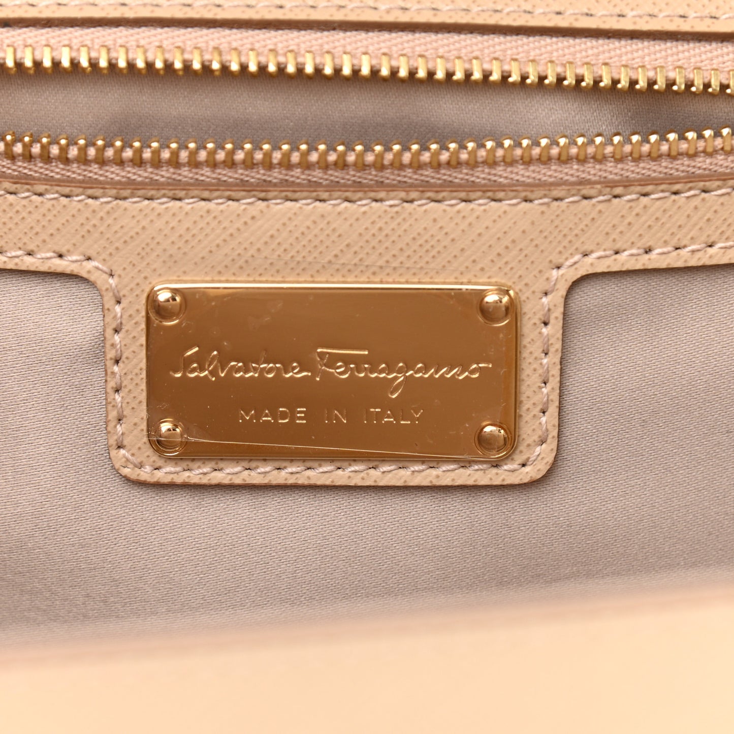 Hammered Calfskin Vara Bow Chain Bag New Bisque