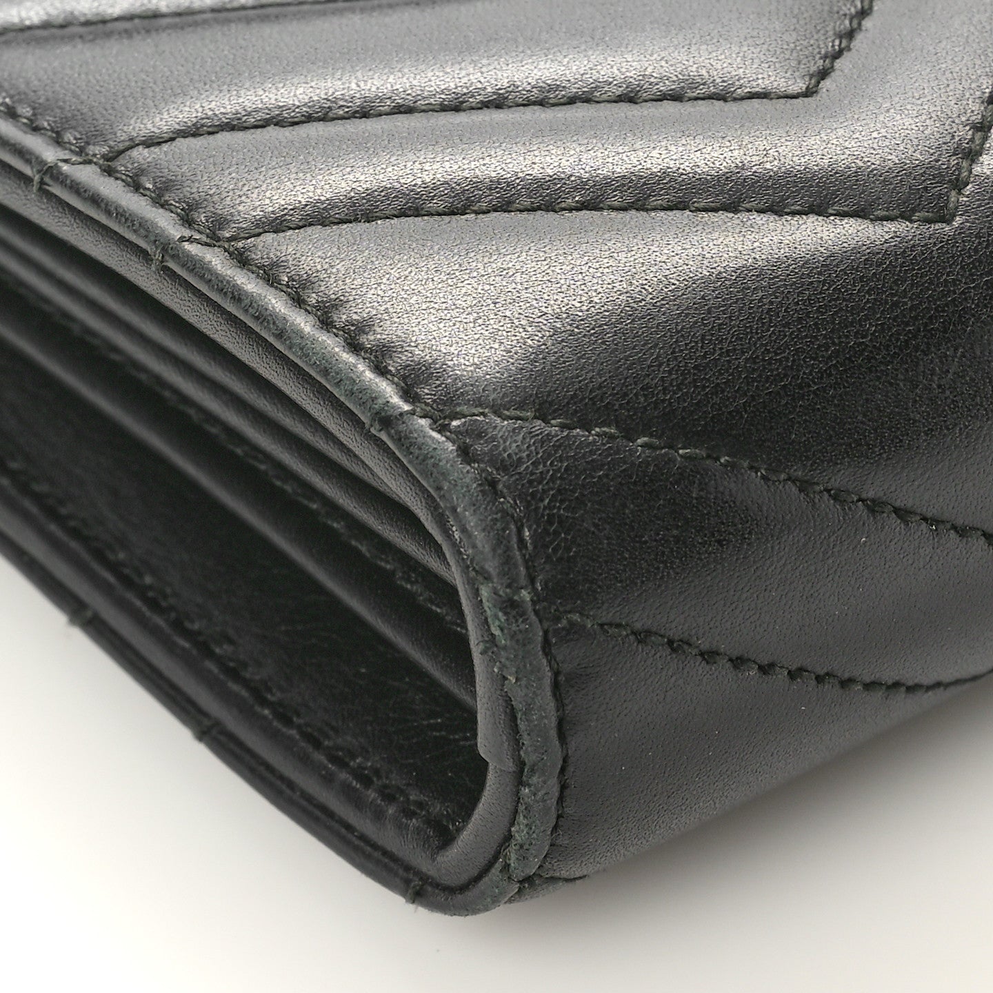 Calfskin Matelasse GG Marmont Chain Wallet Black