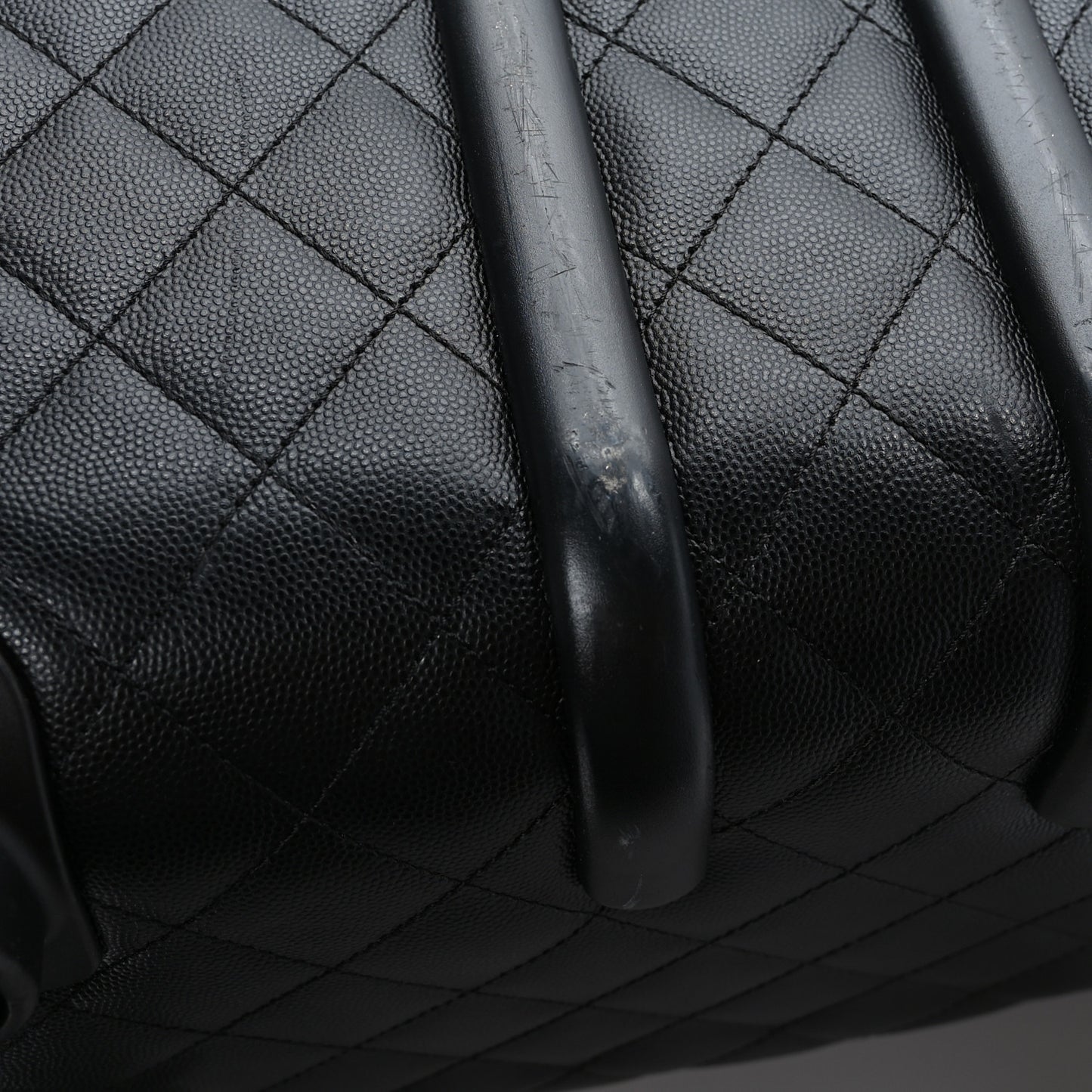 Caviar Quilted Coco Case Trolley Black
