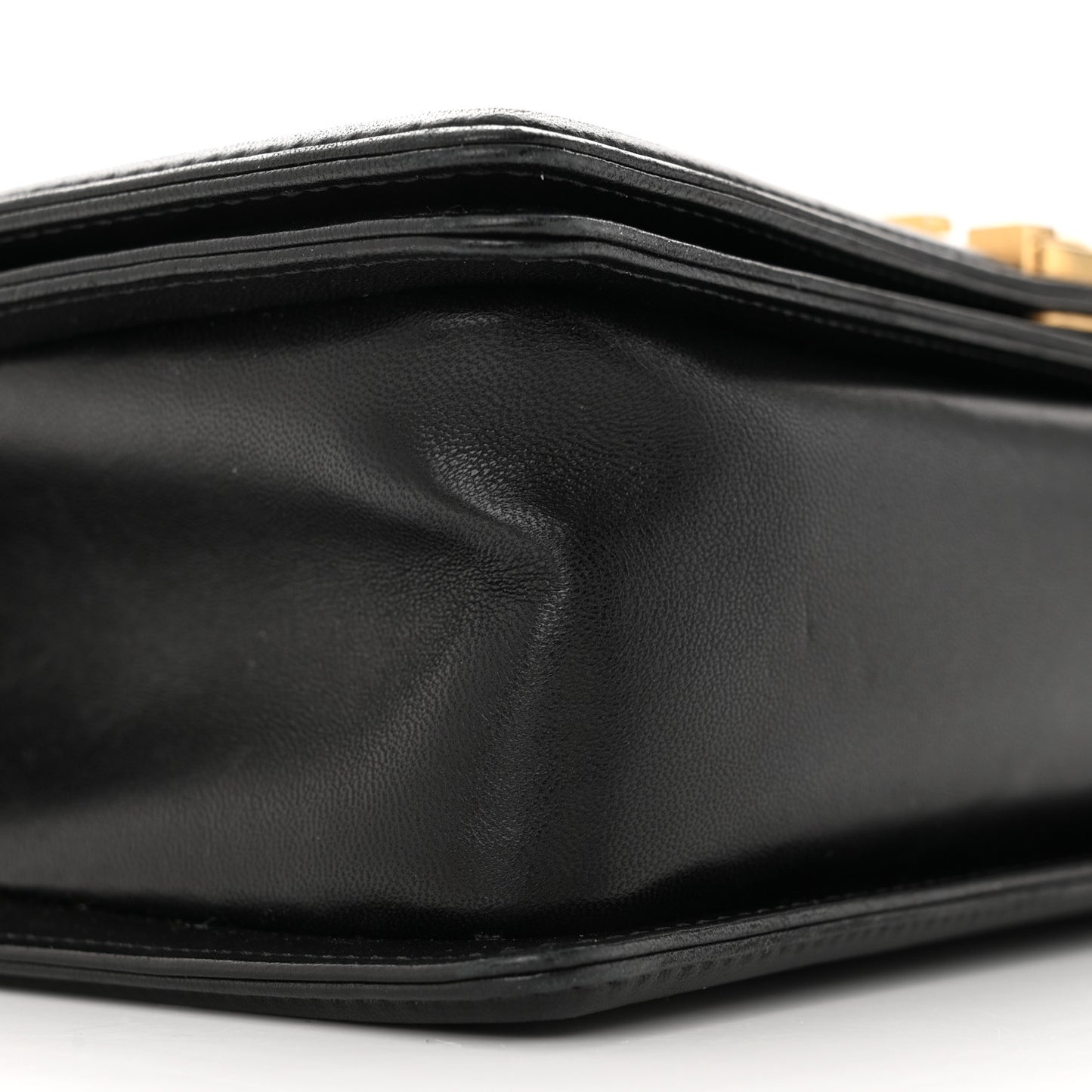 Lambskin Quilted Medium Boy Flap Black