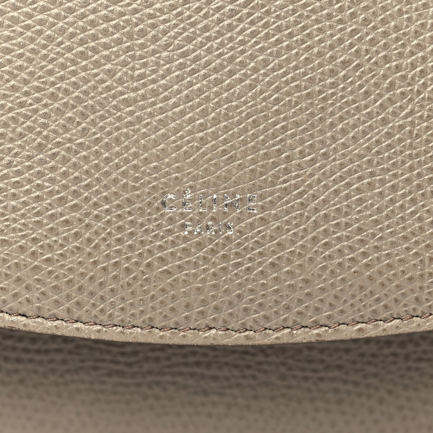 Grained Calfskin Trotteur Messenger Taupe