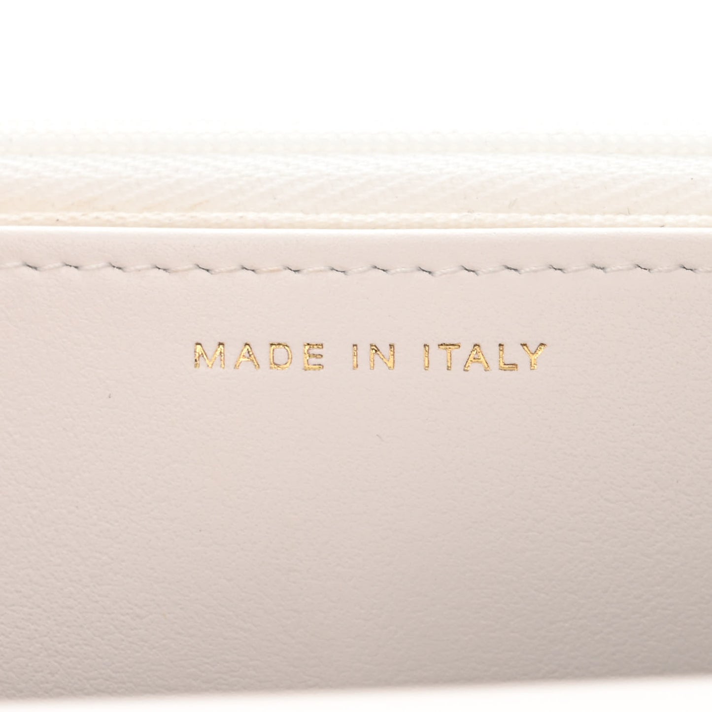 Lambskin Quilted Hearts CC Wallet On Chain WOC White