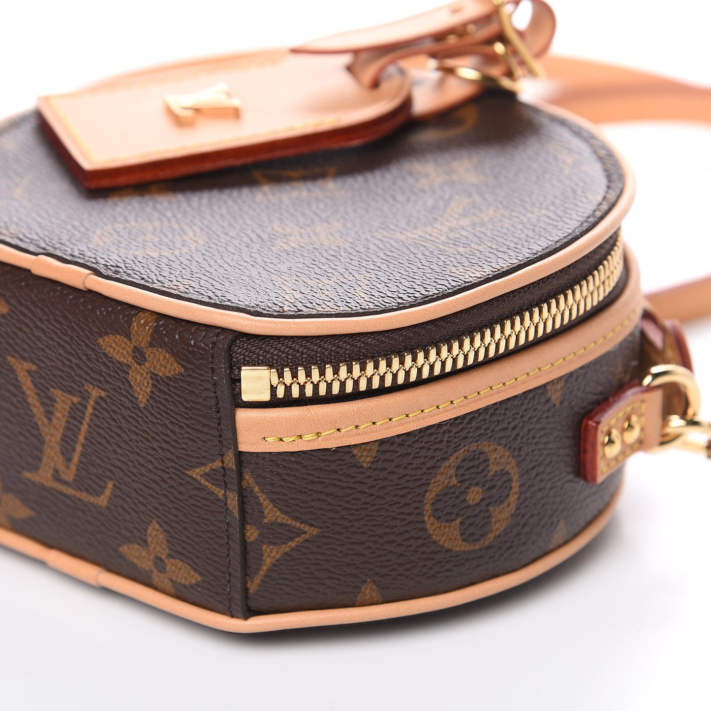 Monogram Mini Boite Chapeau