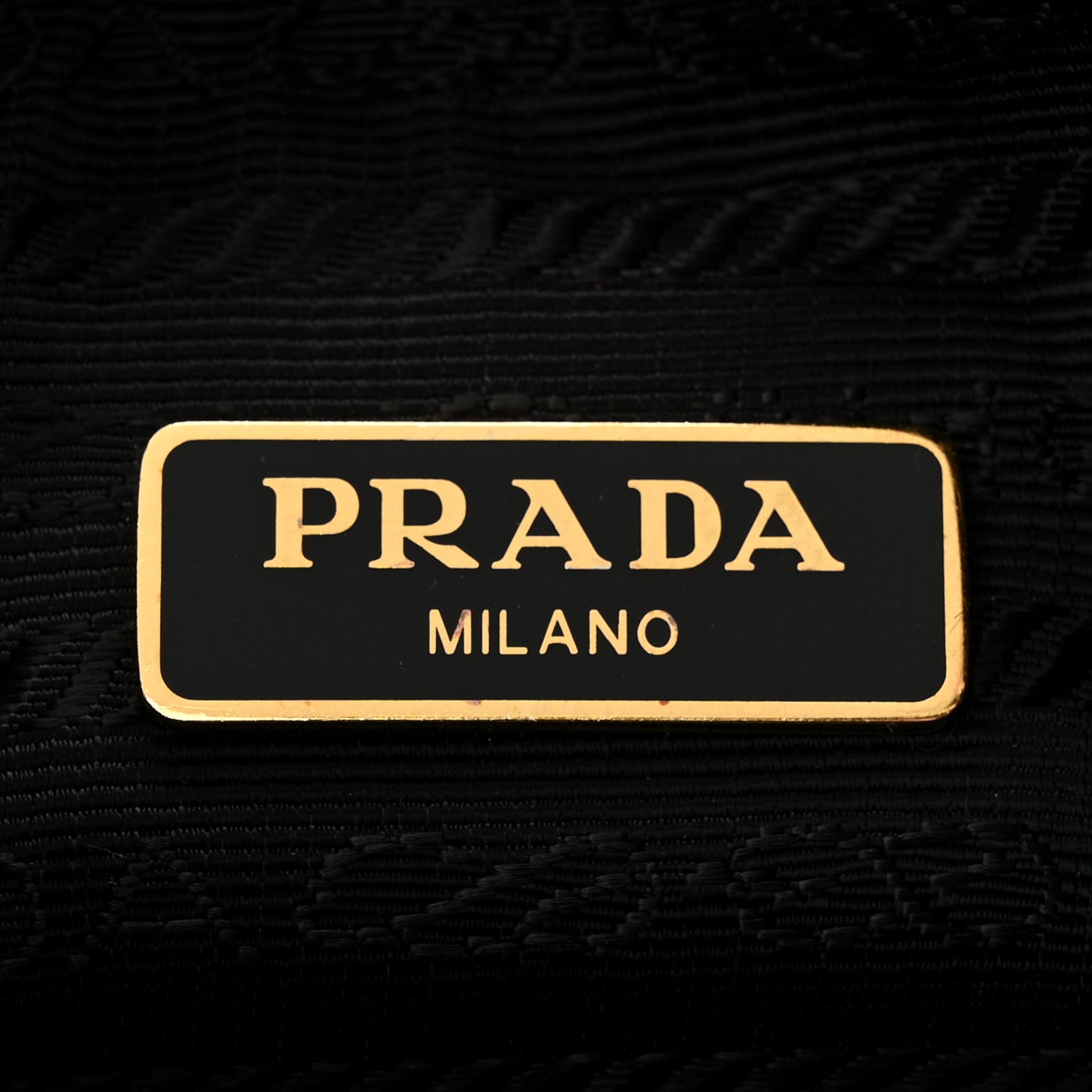 Saffiano Lux Re-Edition 2005 Shoulder Bag Black