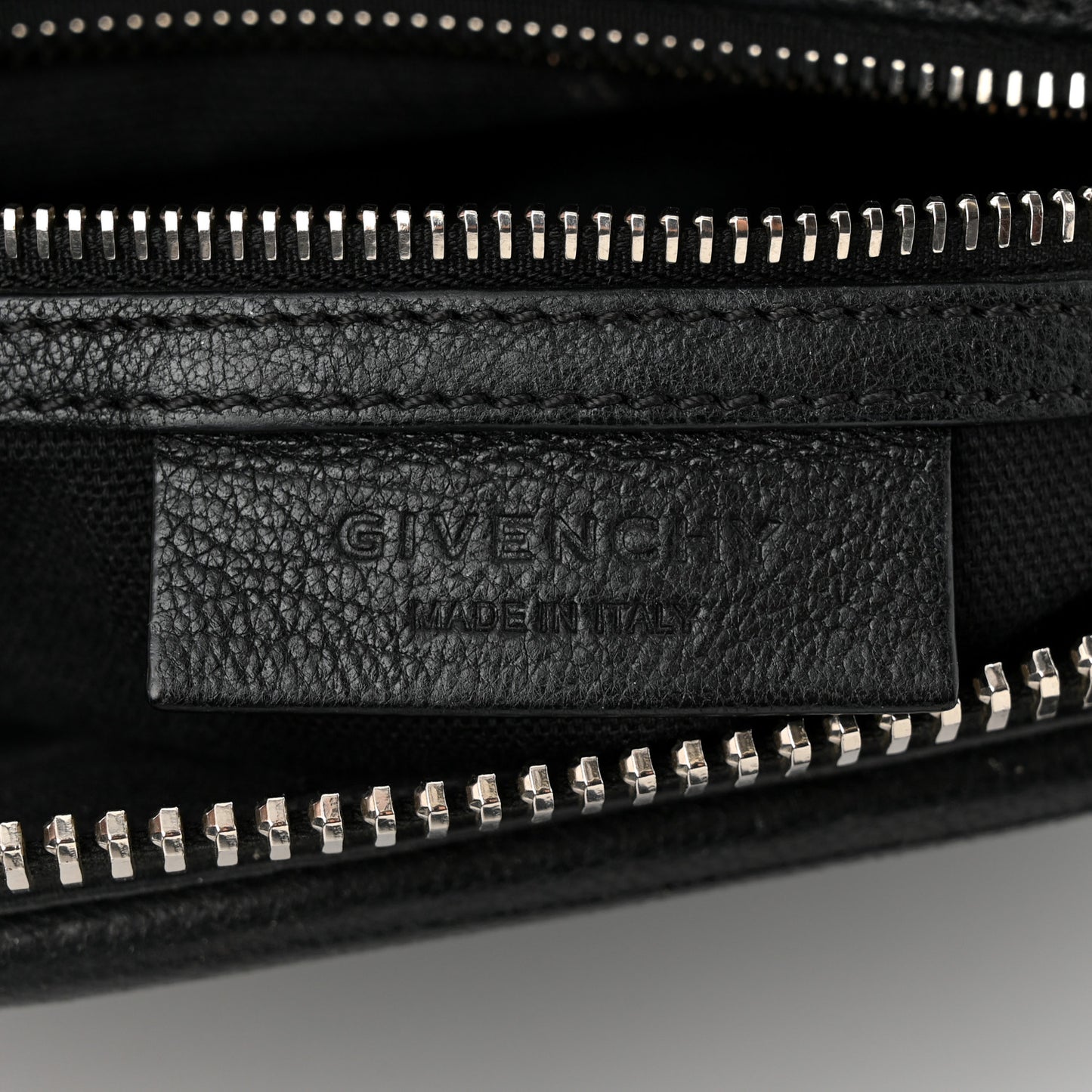 Sugar Goatskin Small Antigona Black