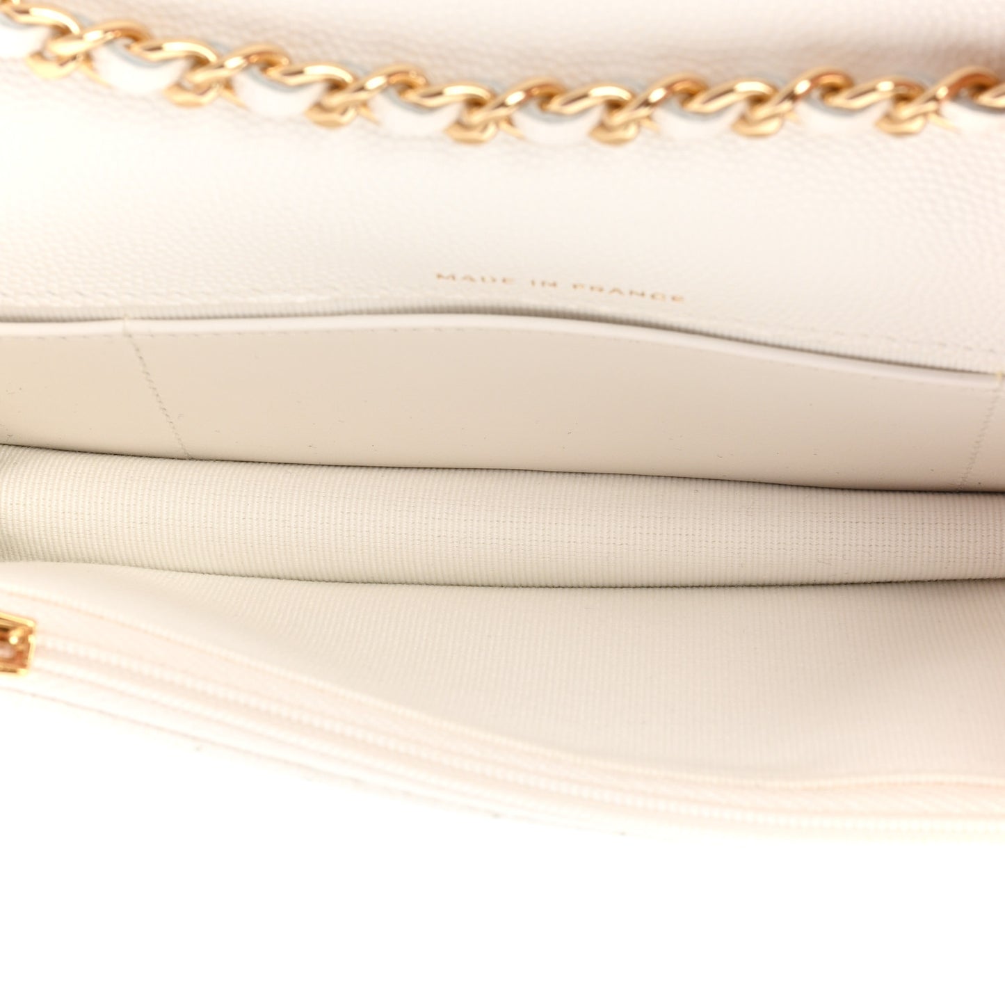 Caviar Quilted Enamel Coco Casino Flap Phone Holder With Chain White