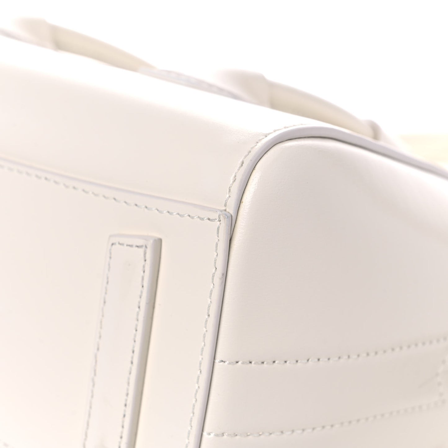 Box Calfskin Mini Lock Antigona Shoulder Bag White