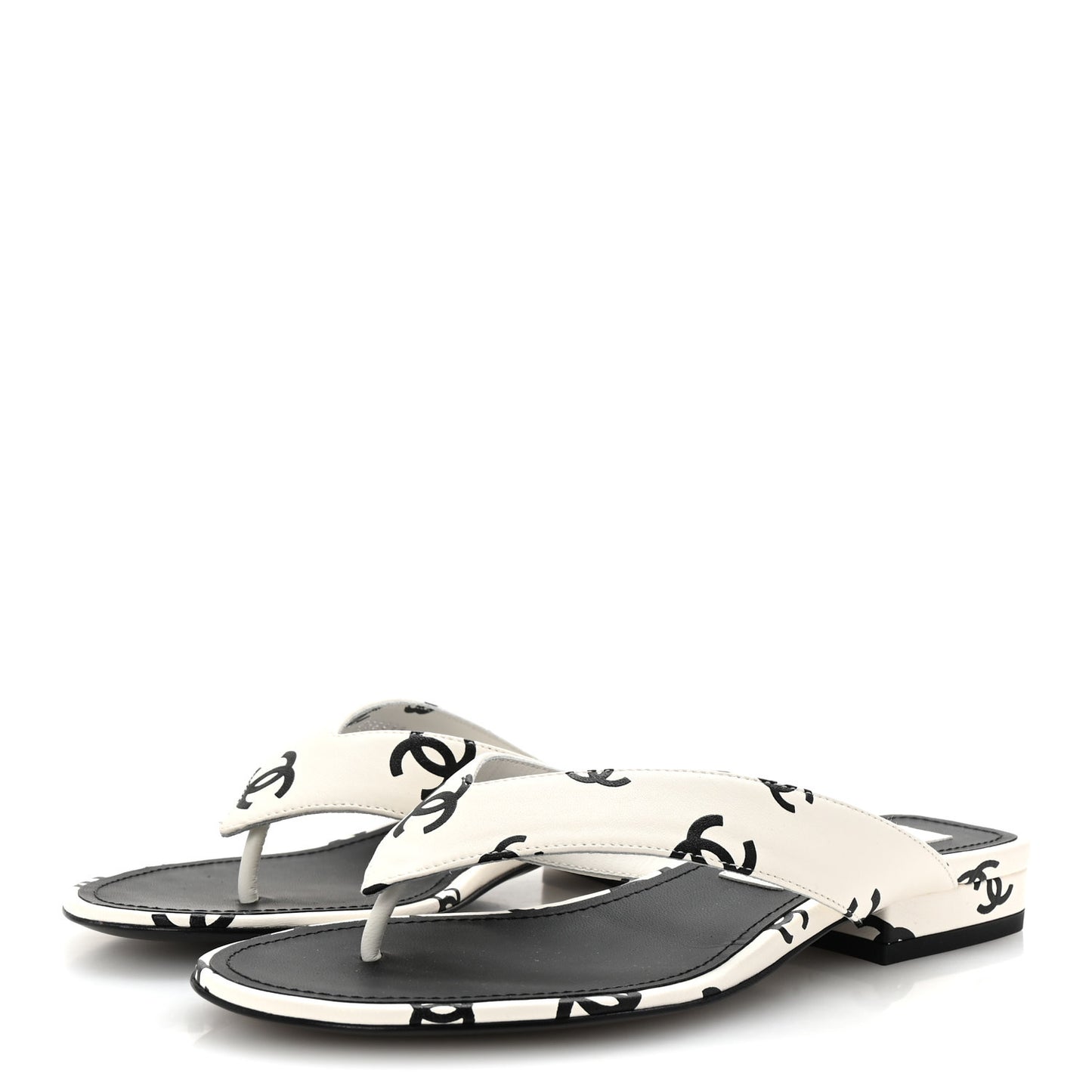 Lambskin Printed CC Thong Sandals 35 White Black