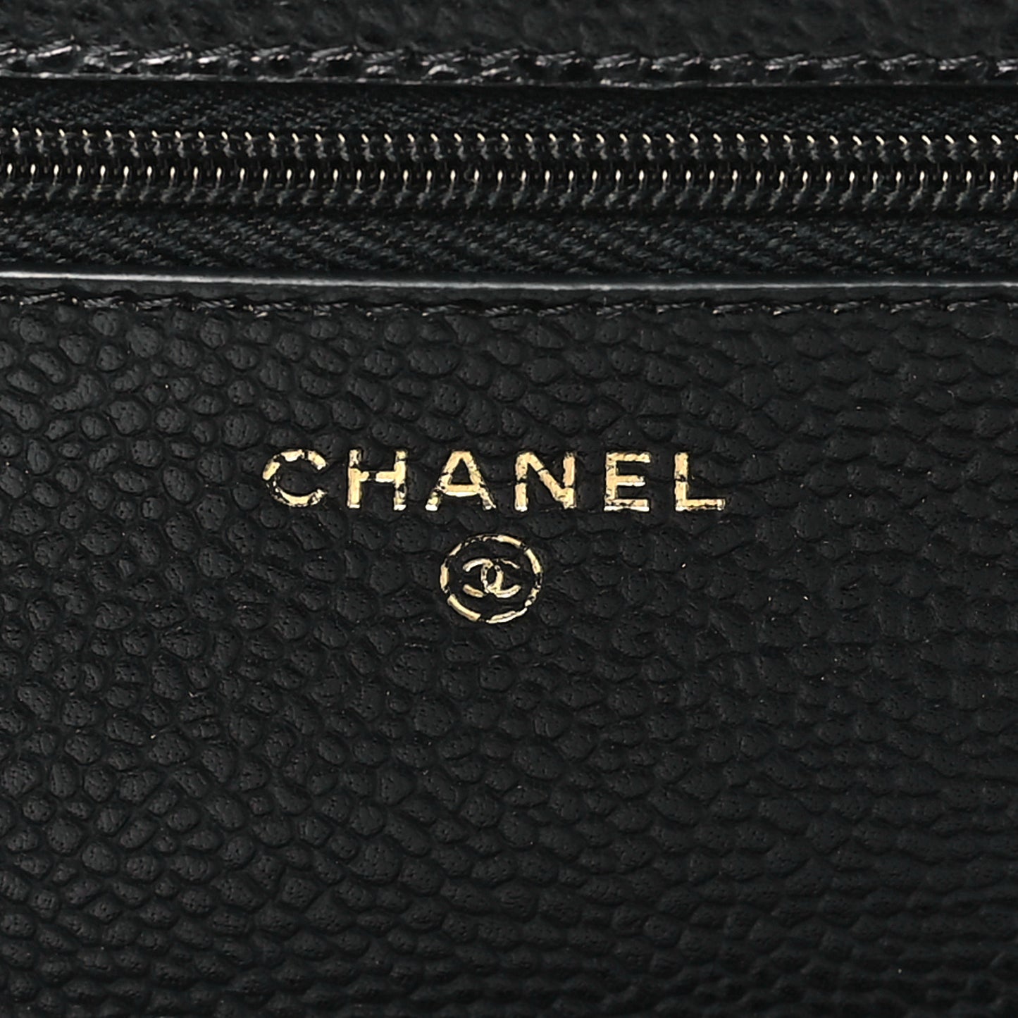 Caviar Quilted Wallet on Chain WOC Black
