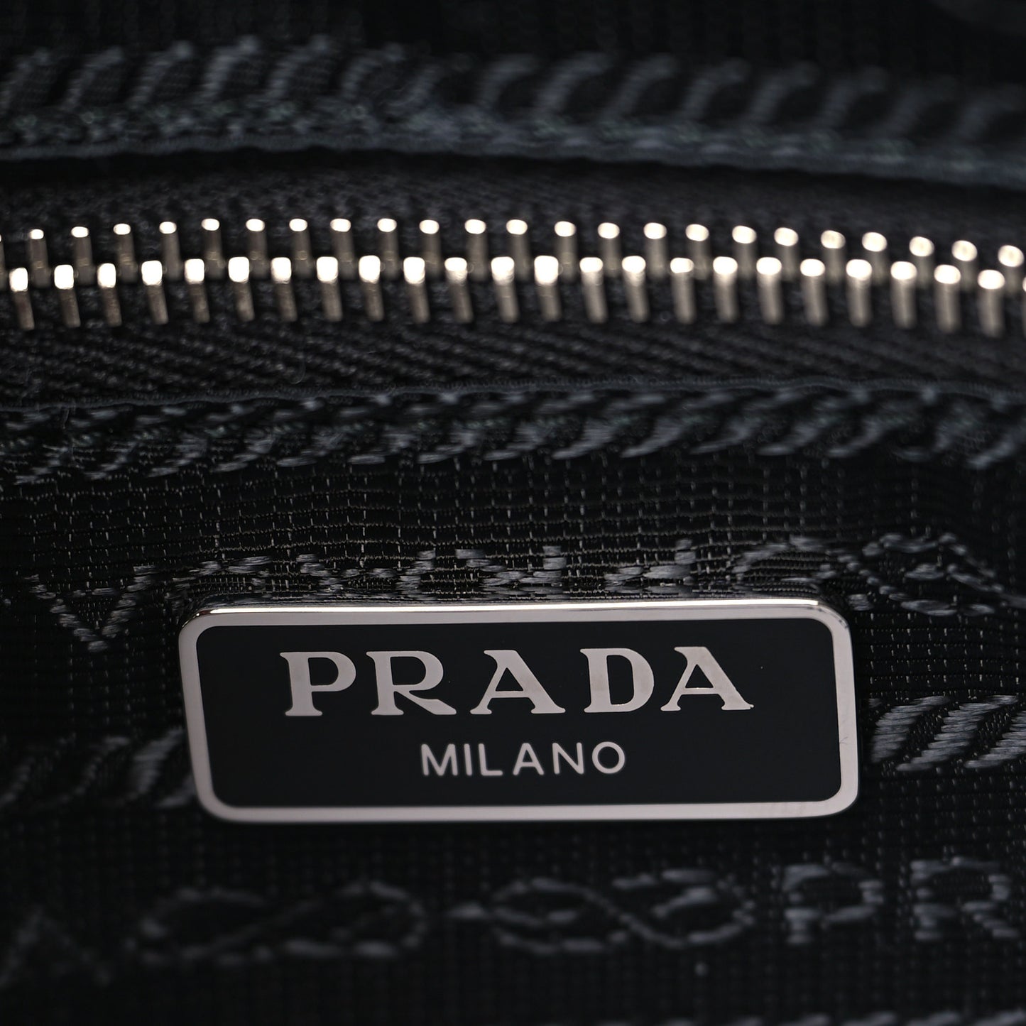 Nylon Tessuto Impuntu Quilted Bandoliera Crossbody Bag Black