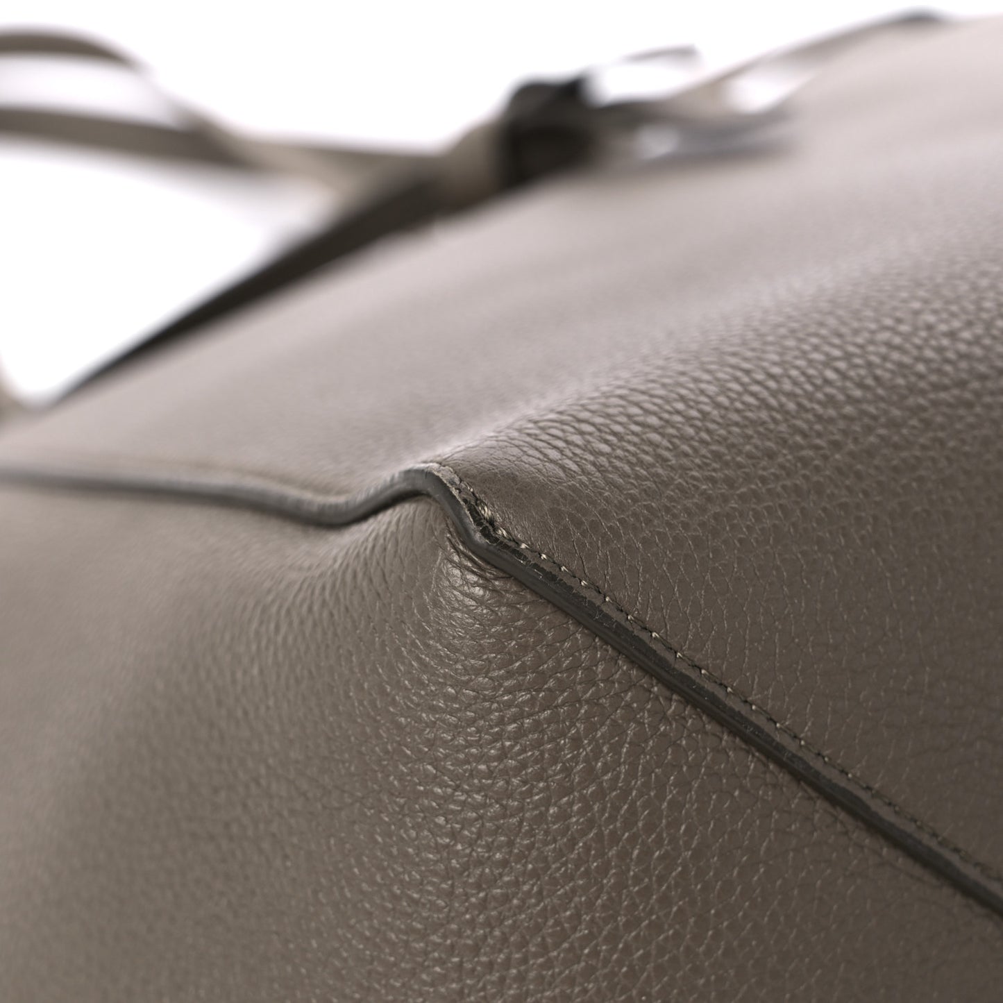 Soft Grained Calfskin Small Belt Cabas Phantom Taupe