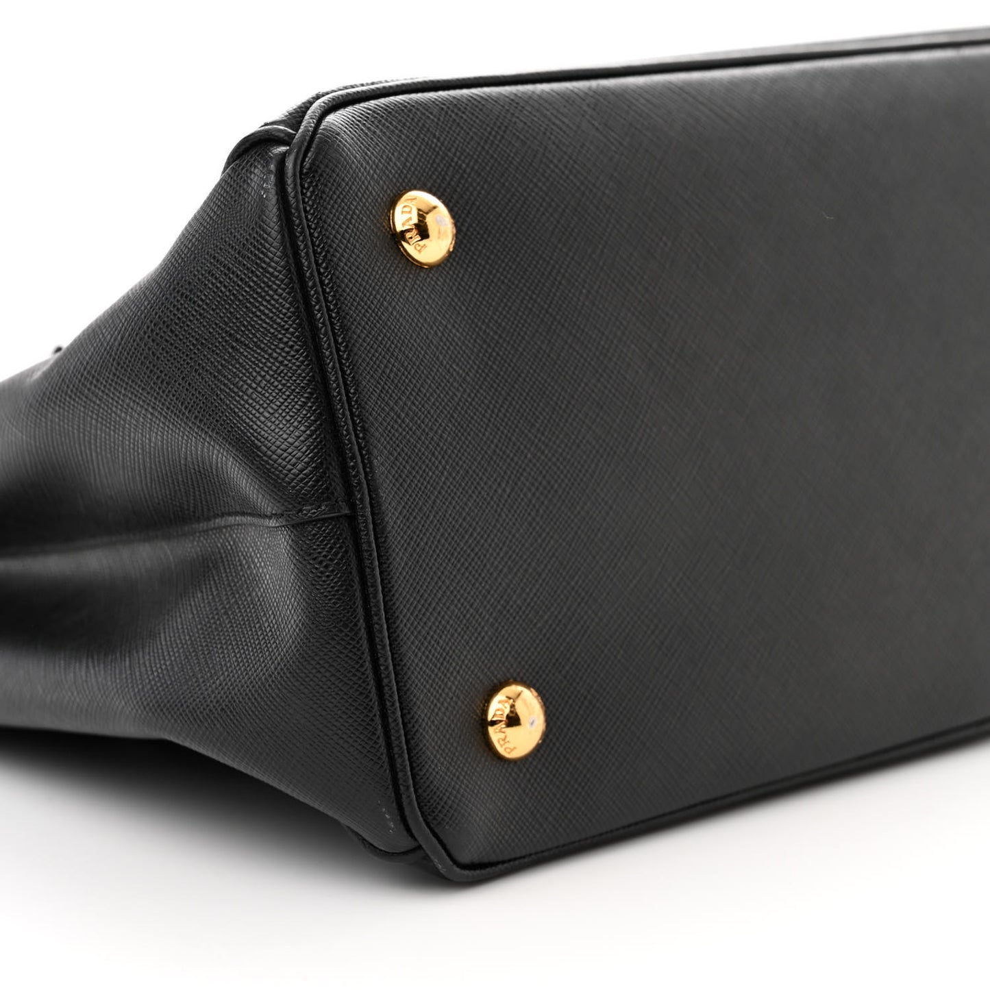 Saffiano Lux Medium Tote Black