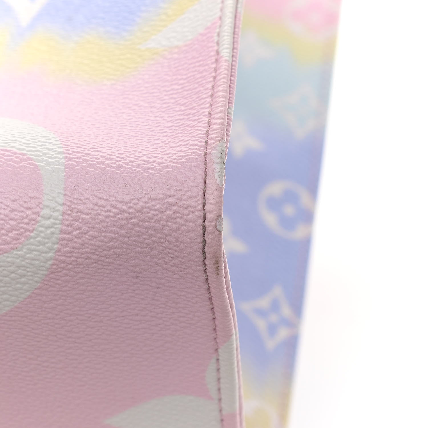 Louis Vuitton Monogram Escale Onthego GM Pastel 17 of 18