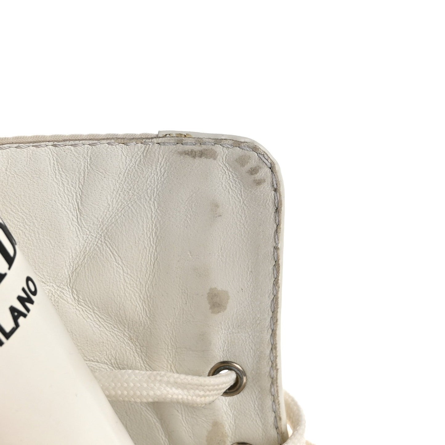 Spazzolato Rois Re-Nylon Metal Triangle Logo Monolith Pouch Pocket 55mm Boots 36 White