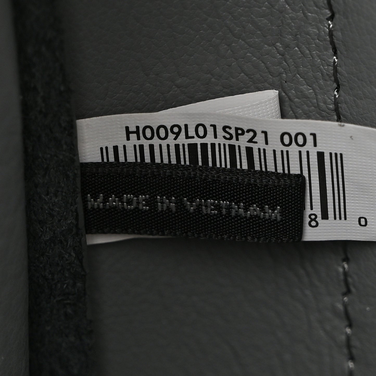 Grained Calfskin Small The Tote Bag Black