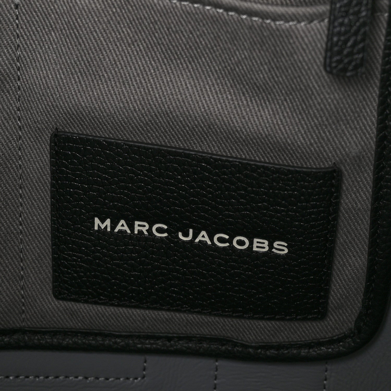 Marc Jacobs Grained Calfskin Large The Tote Bag Black 6 of 10