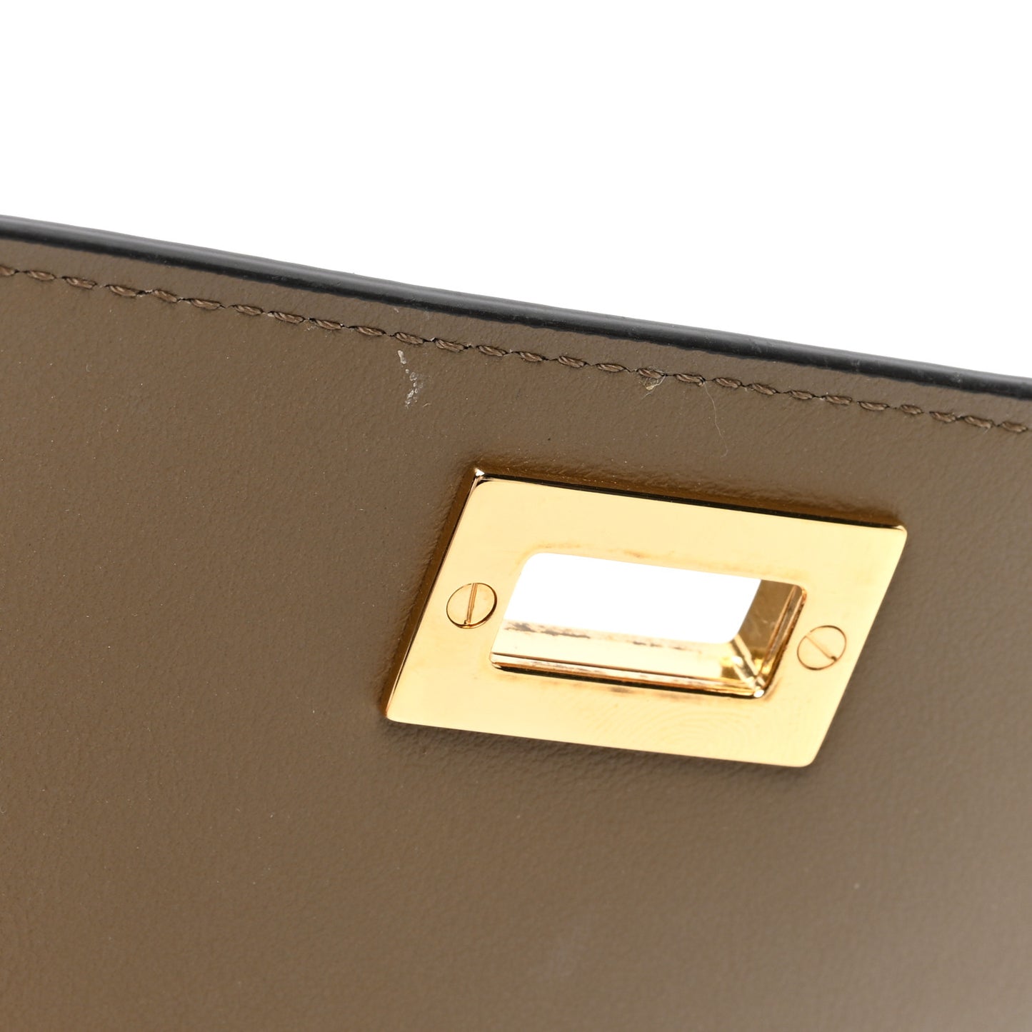 Cuoio Romano Vitello Grace Micro Peekaboo Tri-Fold Wallet Cipria Fango