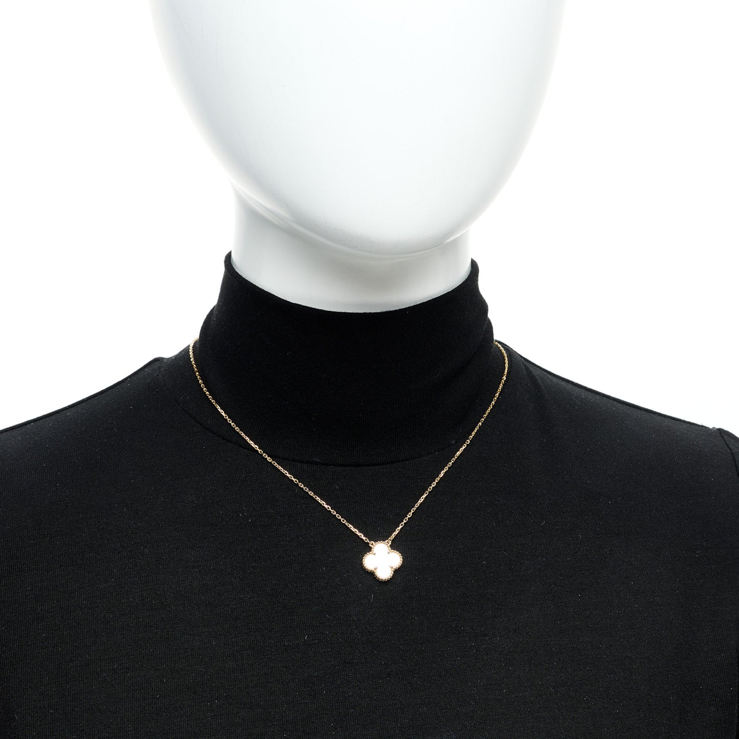 18K Yellow Gold Mother of Pearl Vintage Alhambra Pendant Necklace