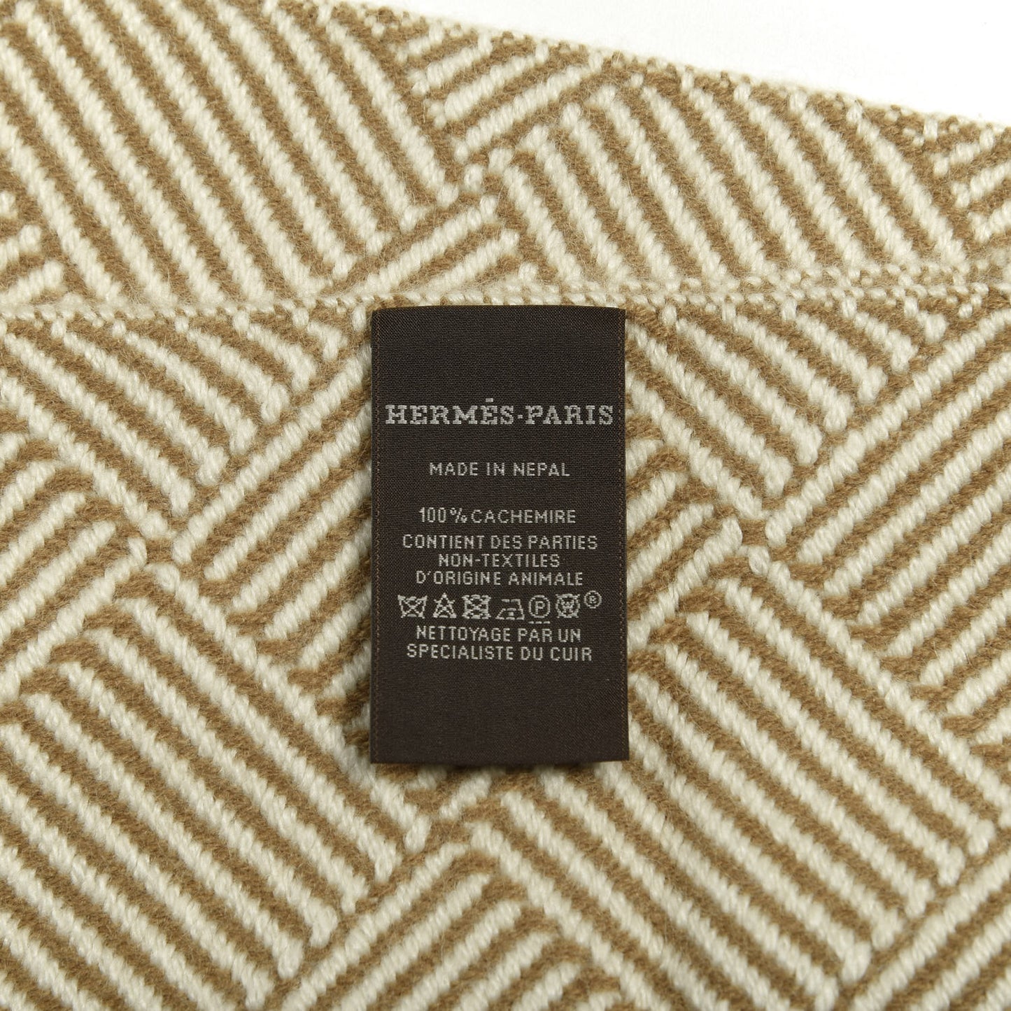 Cashmere Tile Weave Muffler Camel Ecru