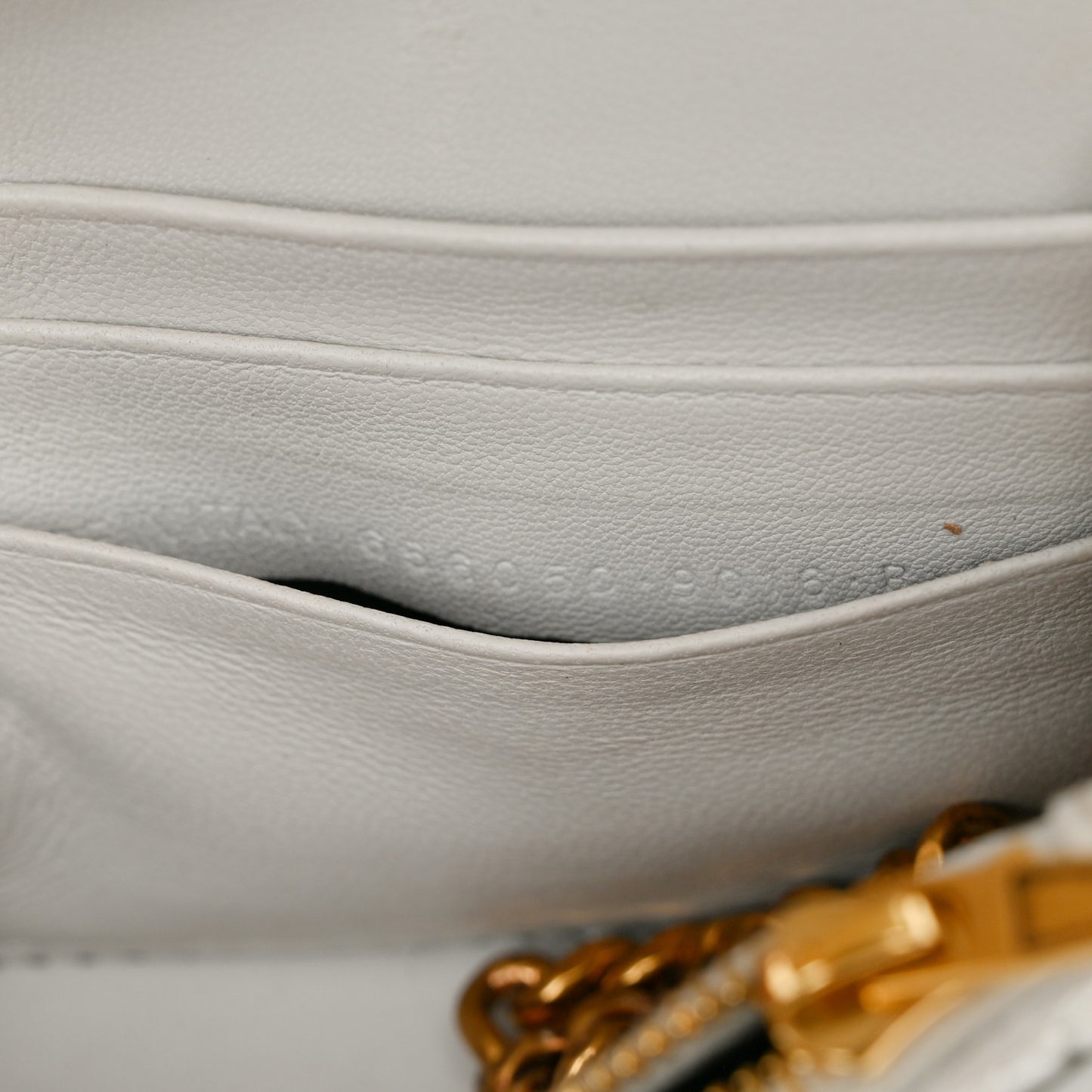 Shiny Calfskin Crocodile Embossed Hourglass Chain Bag White